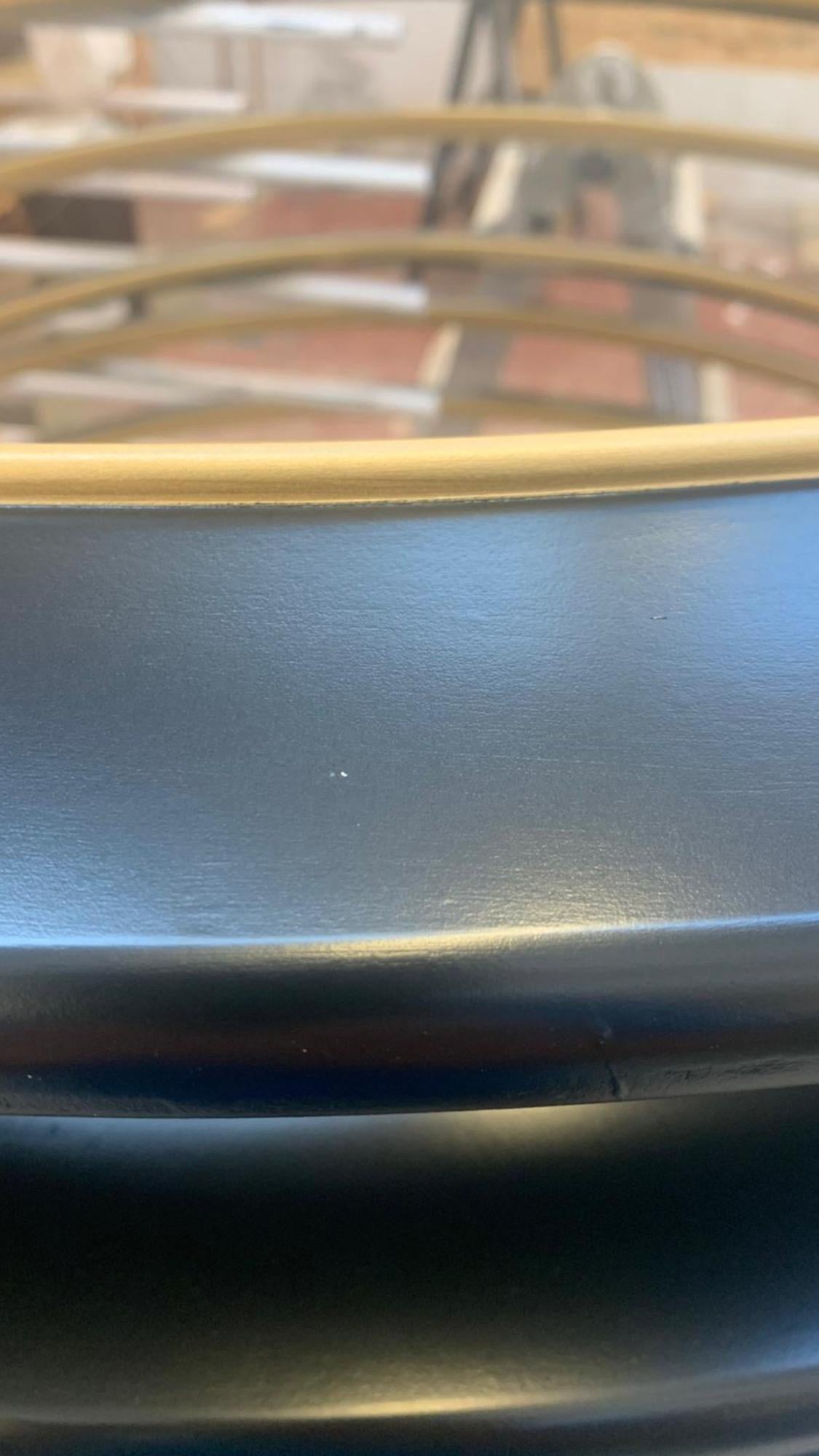 The Convex Mirror Company - Specchio convesso Stilo Nero 113 cm in vendita 2