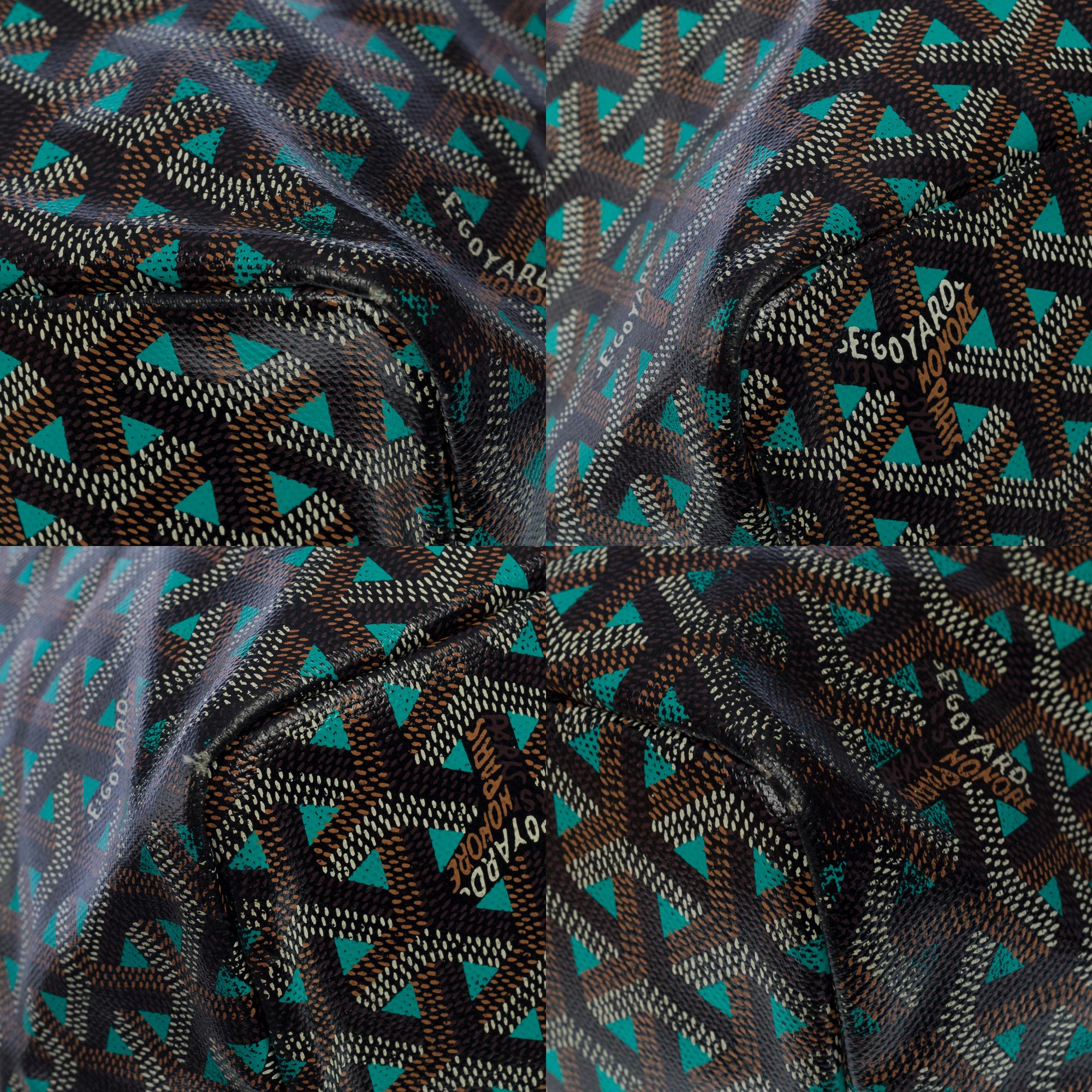 dark green goyard