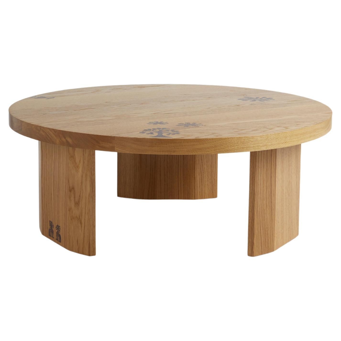 Table basse ronde The Cowrie by Sister by Sophie Ashby