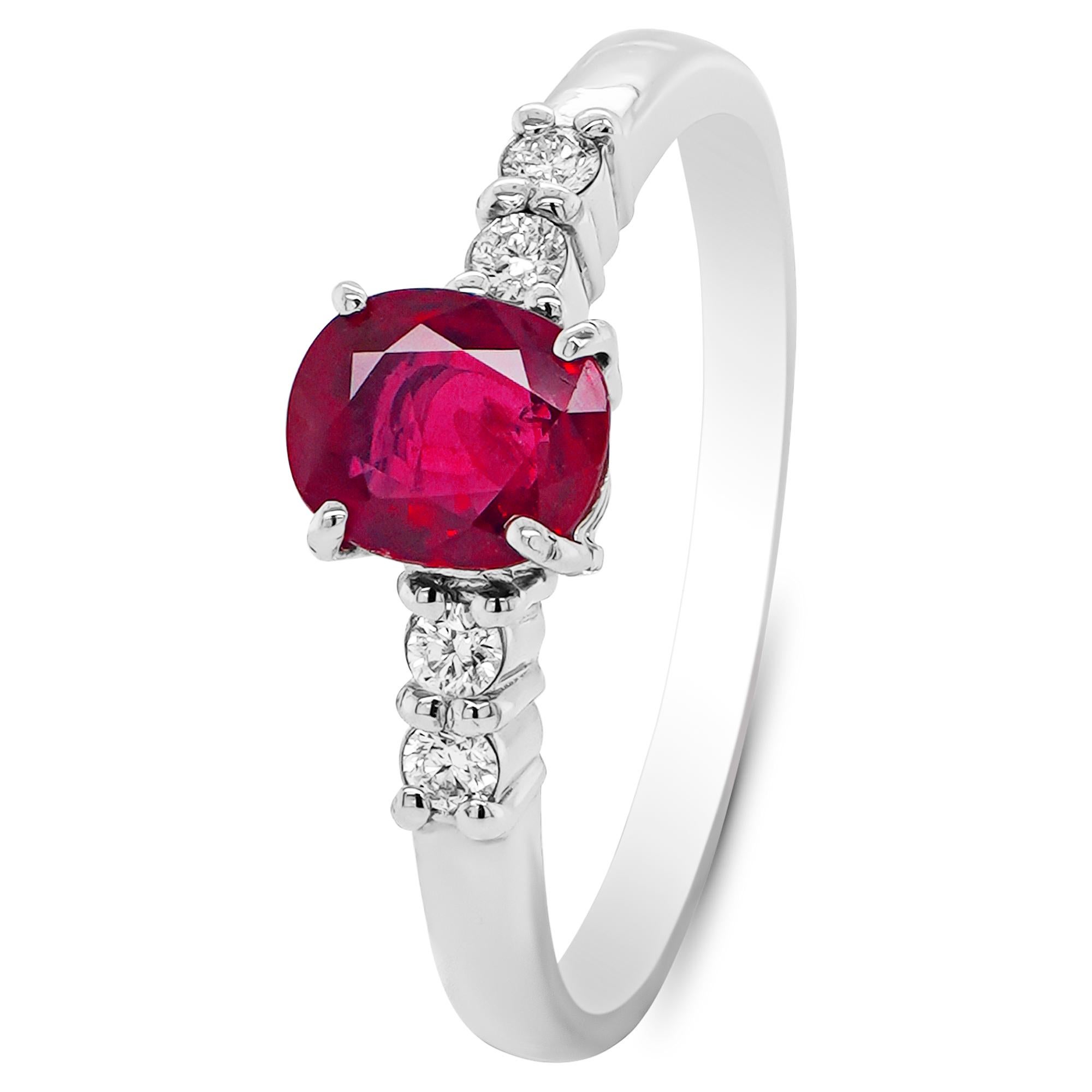 Der Crimson Heart Vivid Red Ruby & Diamond Solitaire Ring im Zustand „Neu“ im Angebot in Hung Hom, HK
