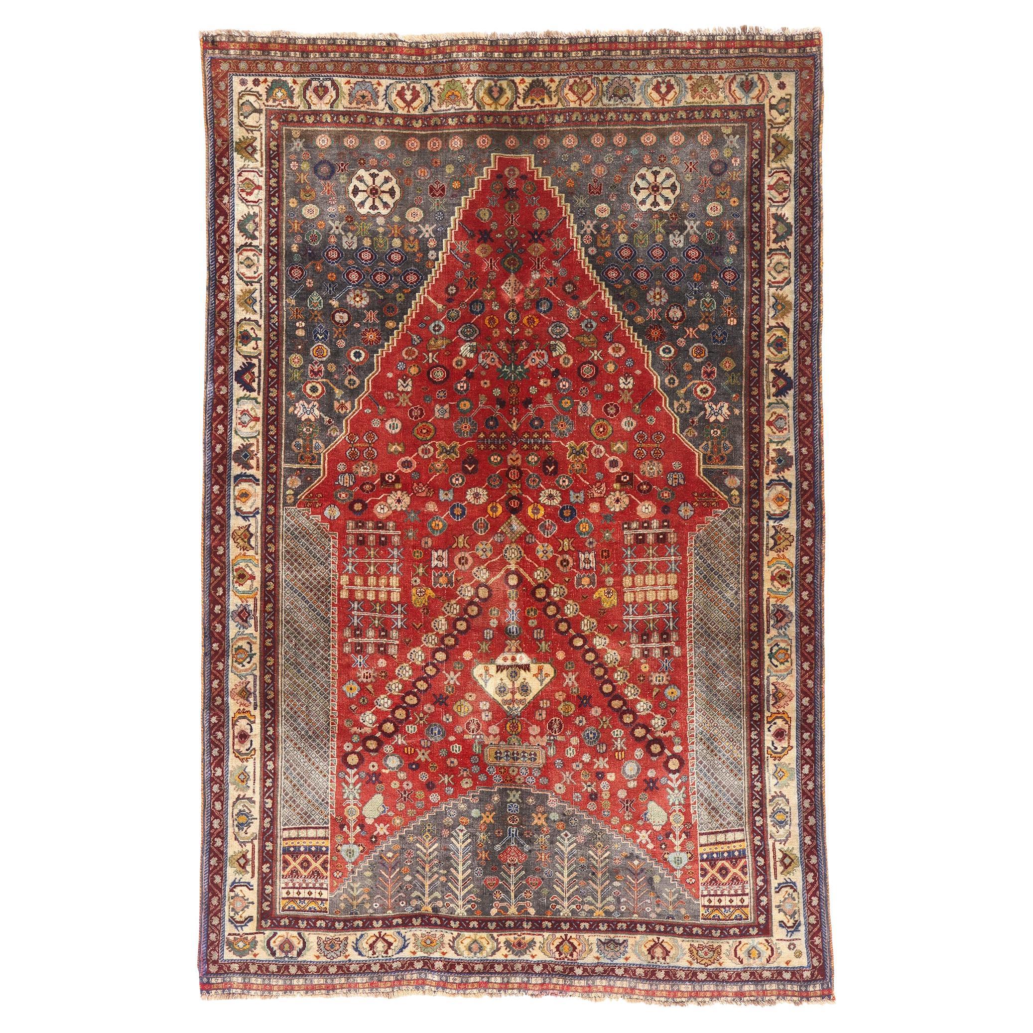 Le sanctuaire cramoisi : Un chef-d
œuvre de prestige nomade en Qashqai persan Vintage