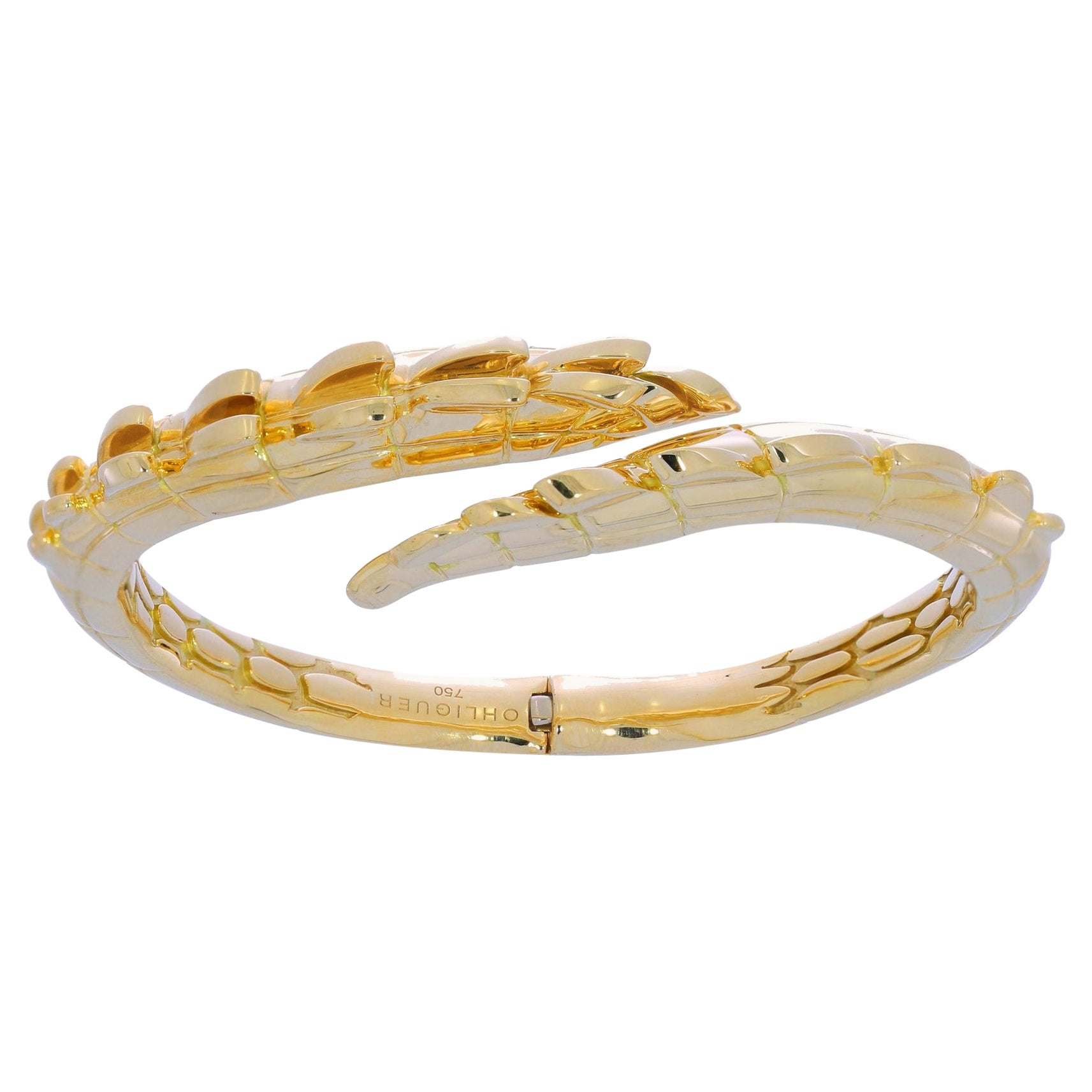 Armreif mit Krokodilleder aus 18 Karat Gelbgold (Zeitgenössisch) im Angebot