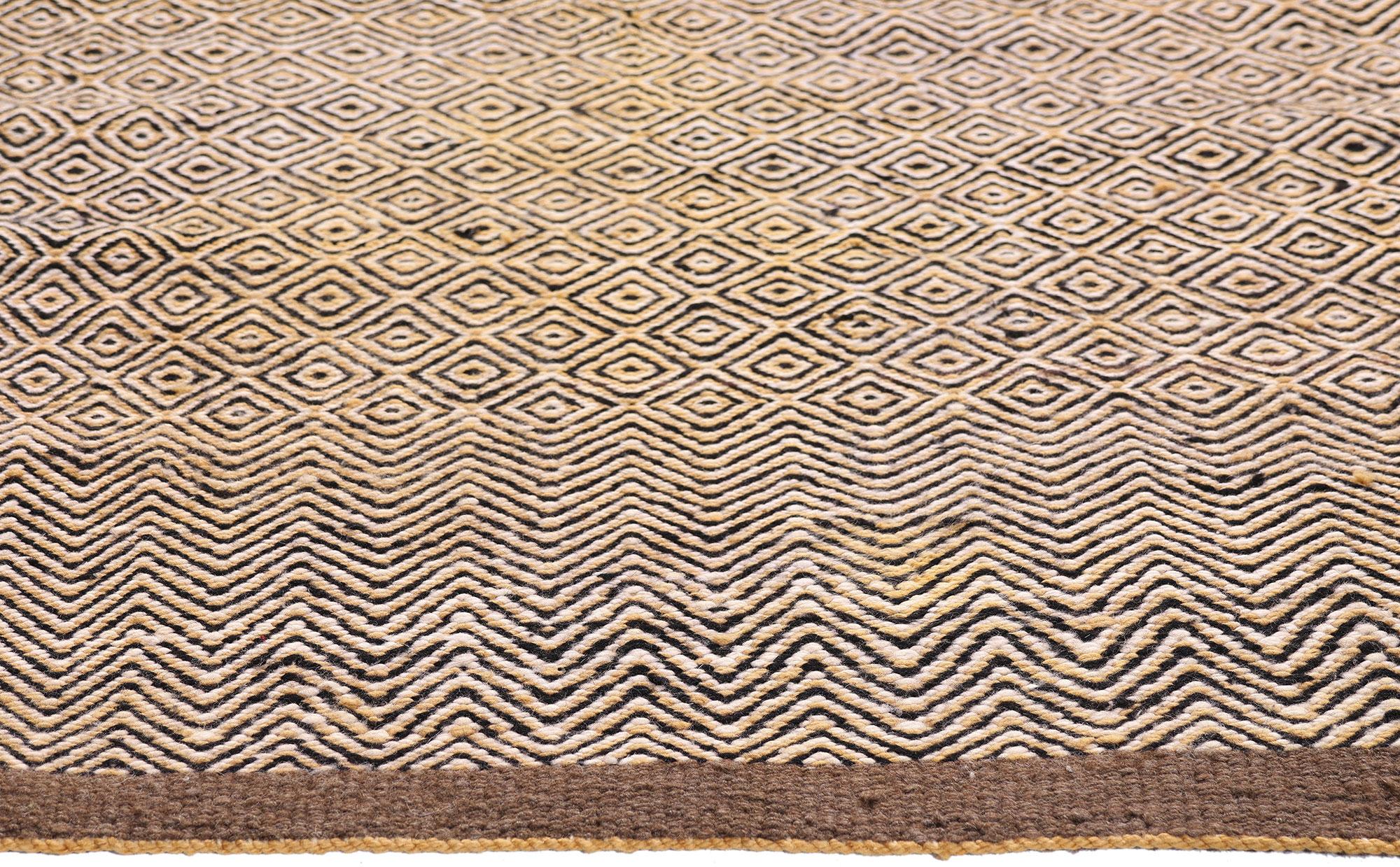 La constellation de Crownpoint : Un chef-d'œuvre signé du Sud-Ouest par Lola Yazzie Bon état - En vente à Dallas, TX