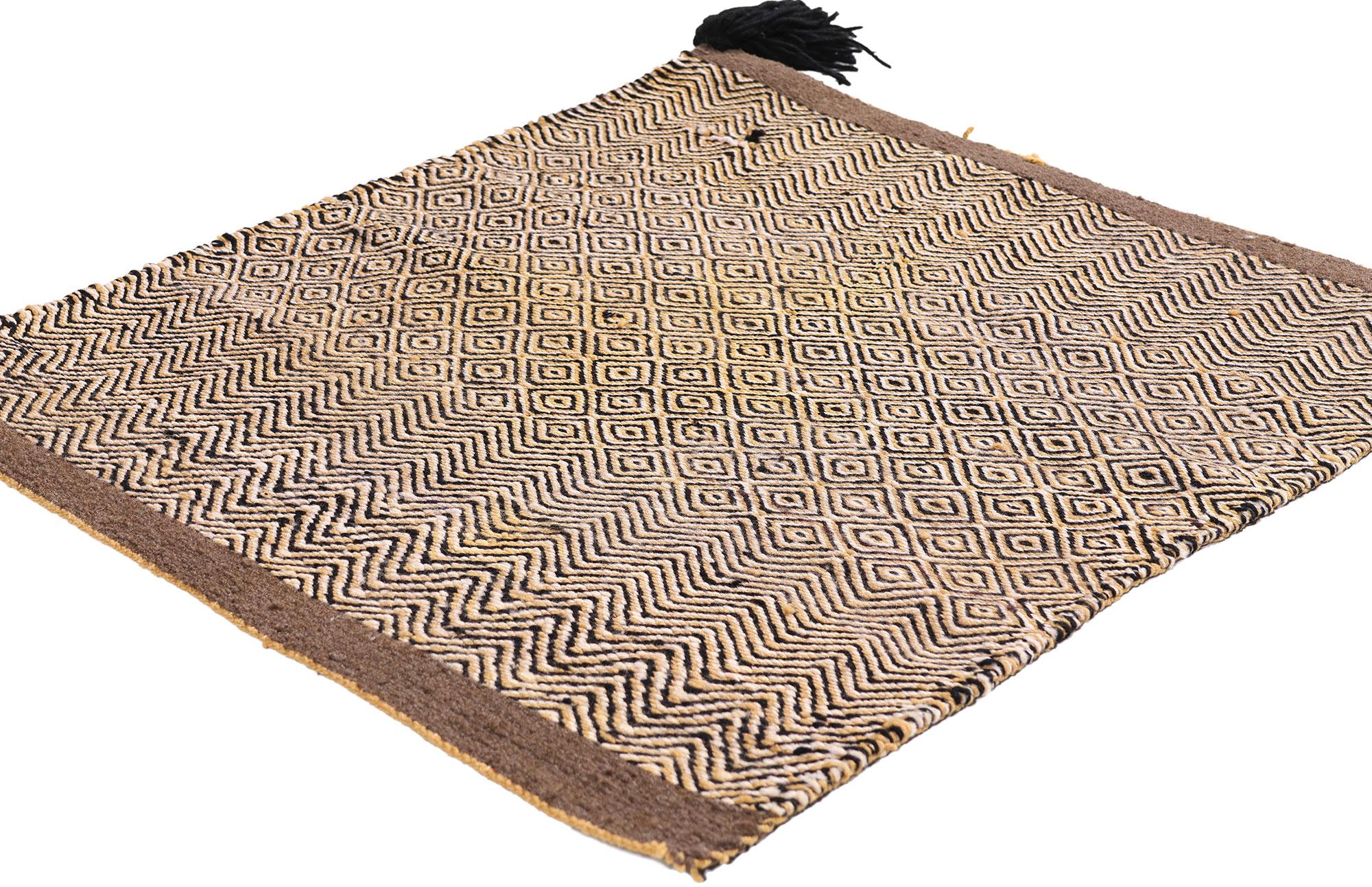 Laine La constellation de Crownpoint : Un chef-d'œuvre signé du Sud-Ouest par Lola Yazzie en vente