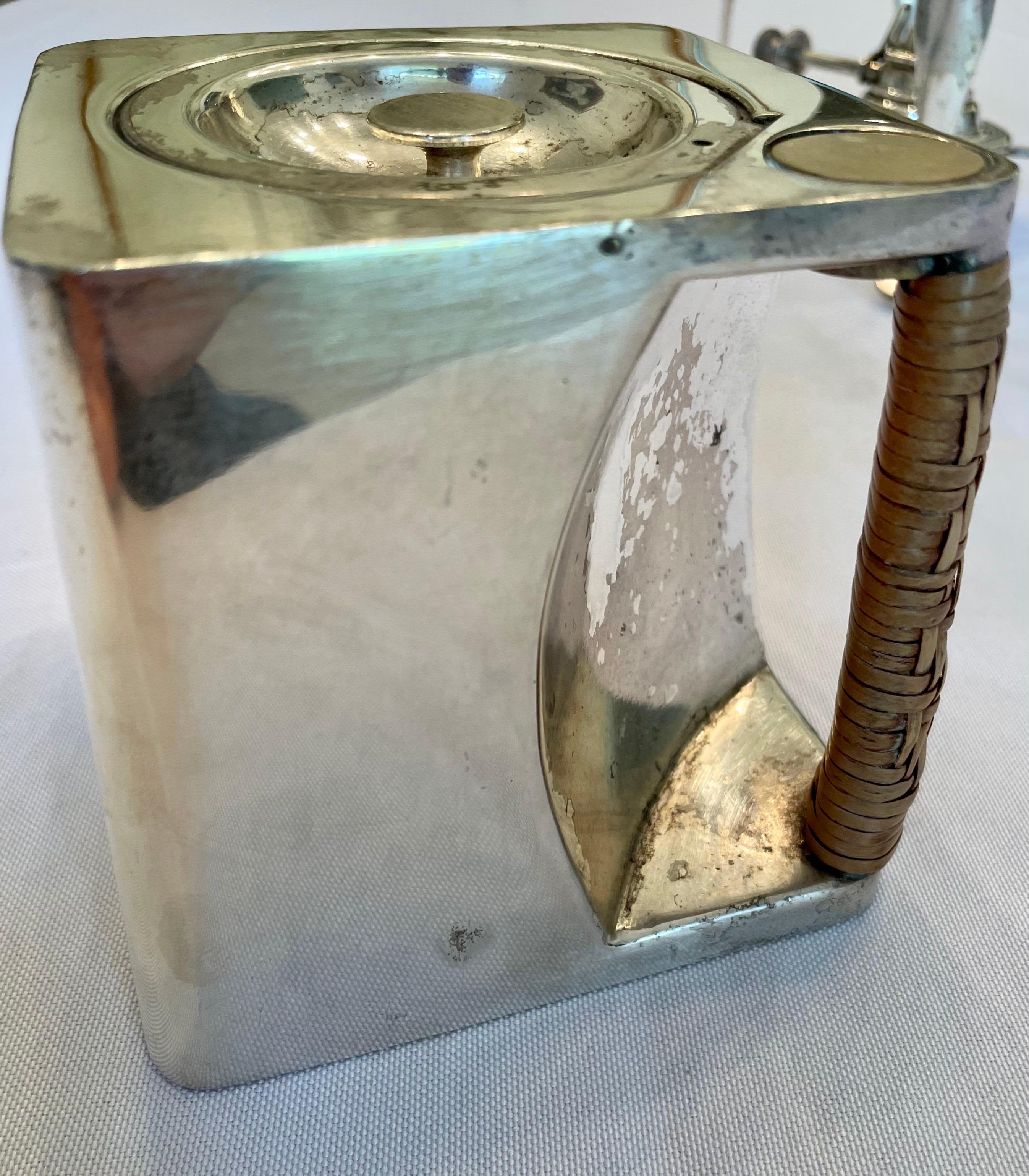 The 'CUBE' Silvered Metal Tea Pot, Circa 1930 For Sale 3