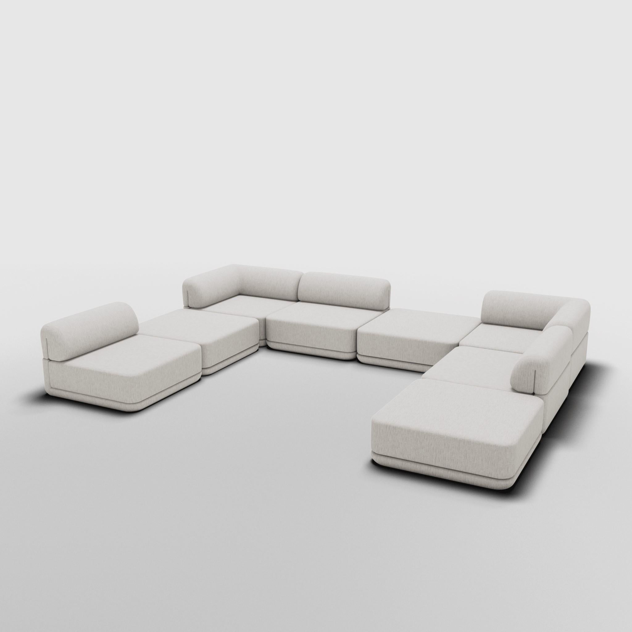 The Cube Sofa - Corner Full Mix Sectional In New Condition For Sale In Ontario, CA