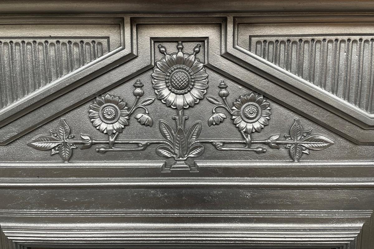 Daisy, Ornate Antique Victorian Cast Iron Combination Fireplace In Good Condition In Manchester, GB