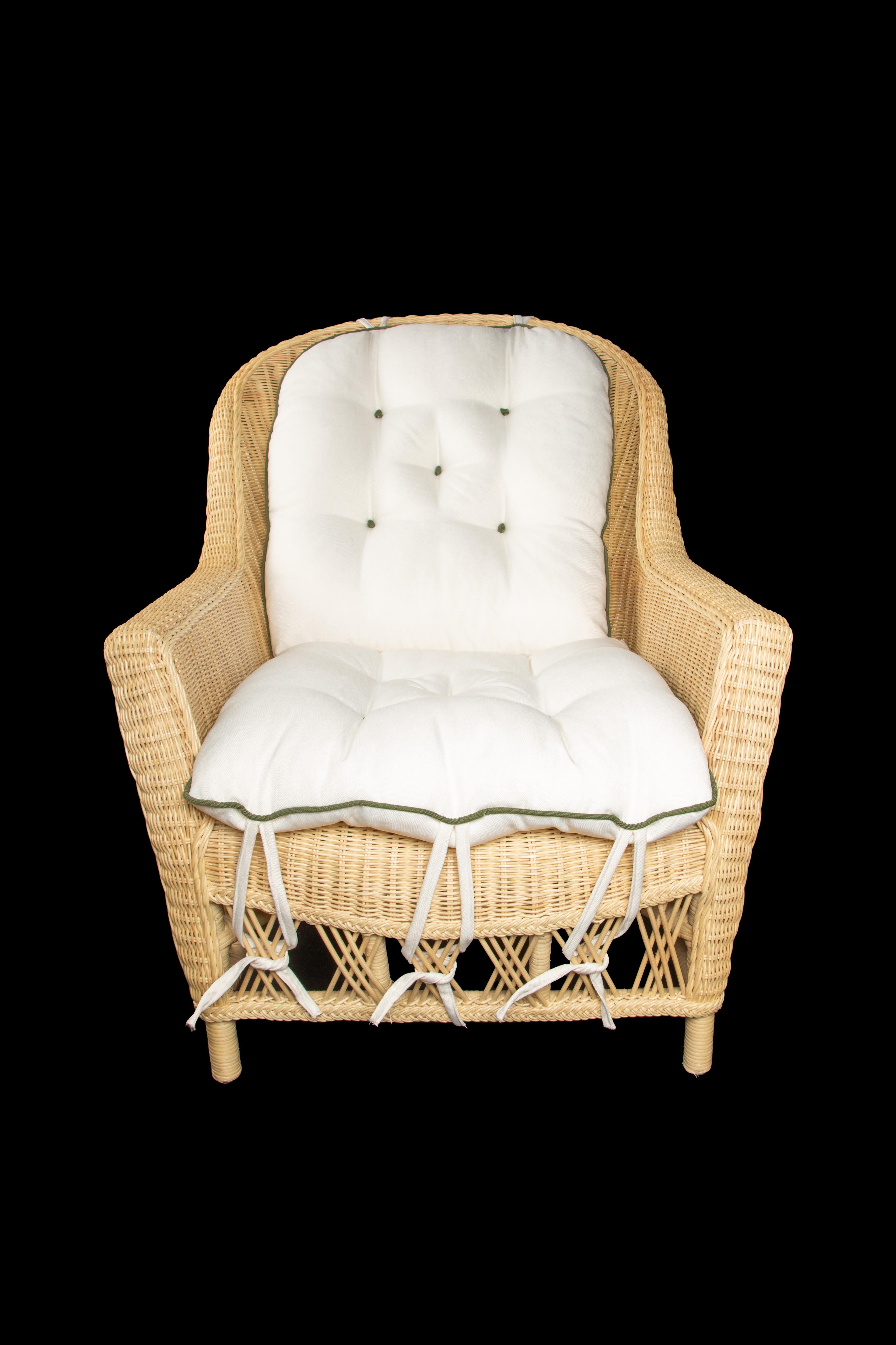 Contemporary The Dana Wicker Scoop Chair For Sale