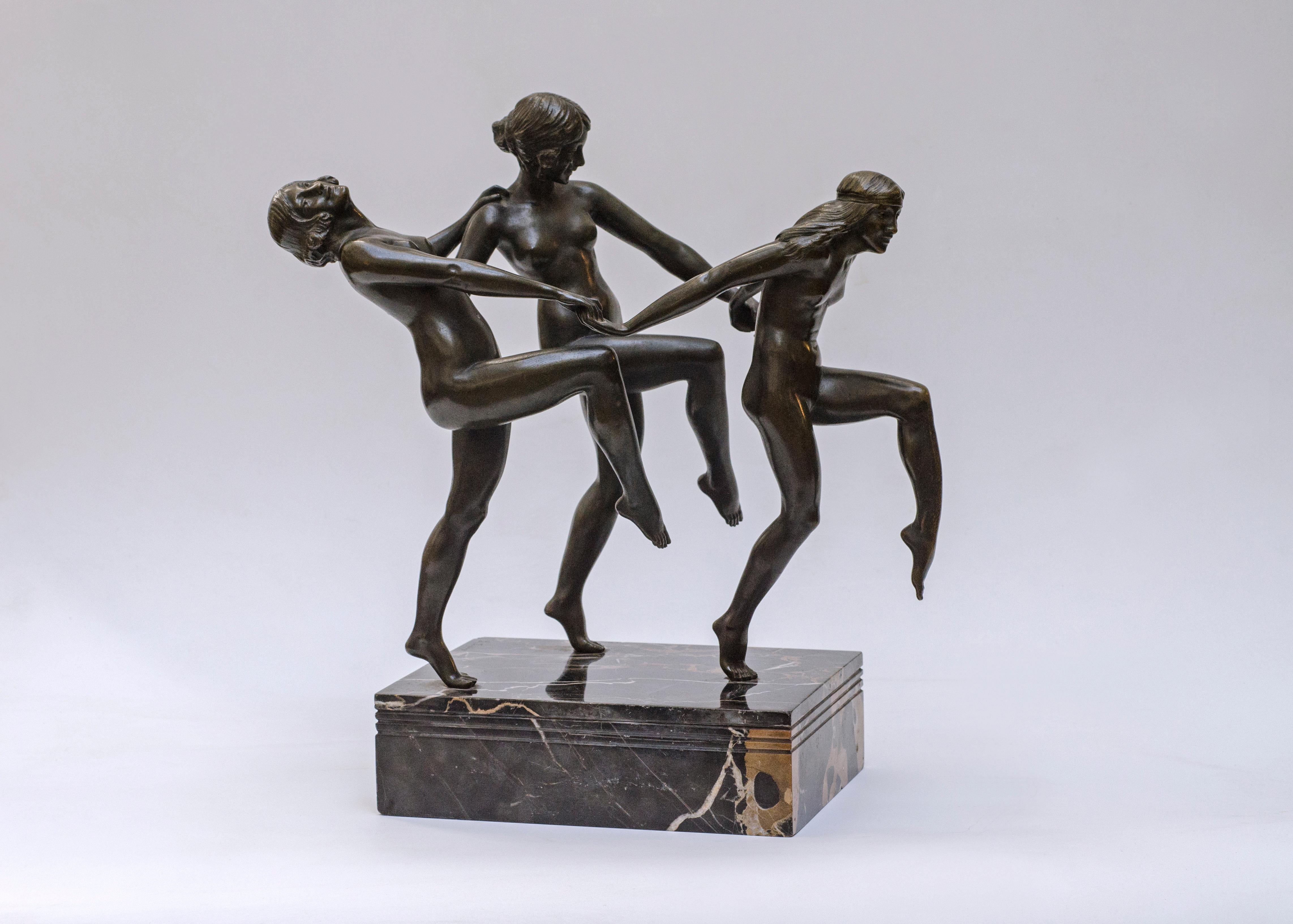 Art Deco sculpture called “The Dance”, made of brown patinated bronze with a Portoro marble base. Made by Pierre Le Faguays (1892-1962).

Signed Le Faguays.

France, circa 1920.