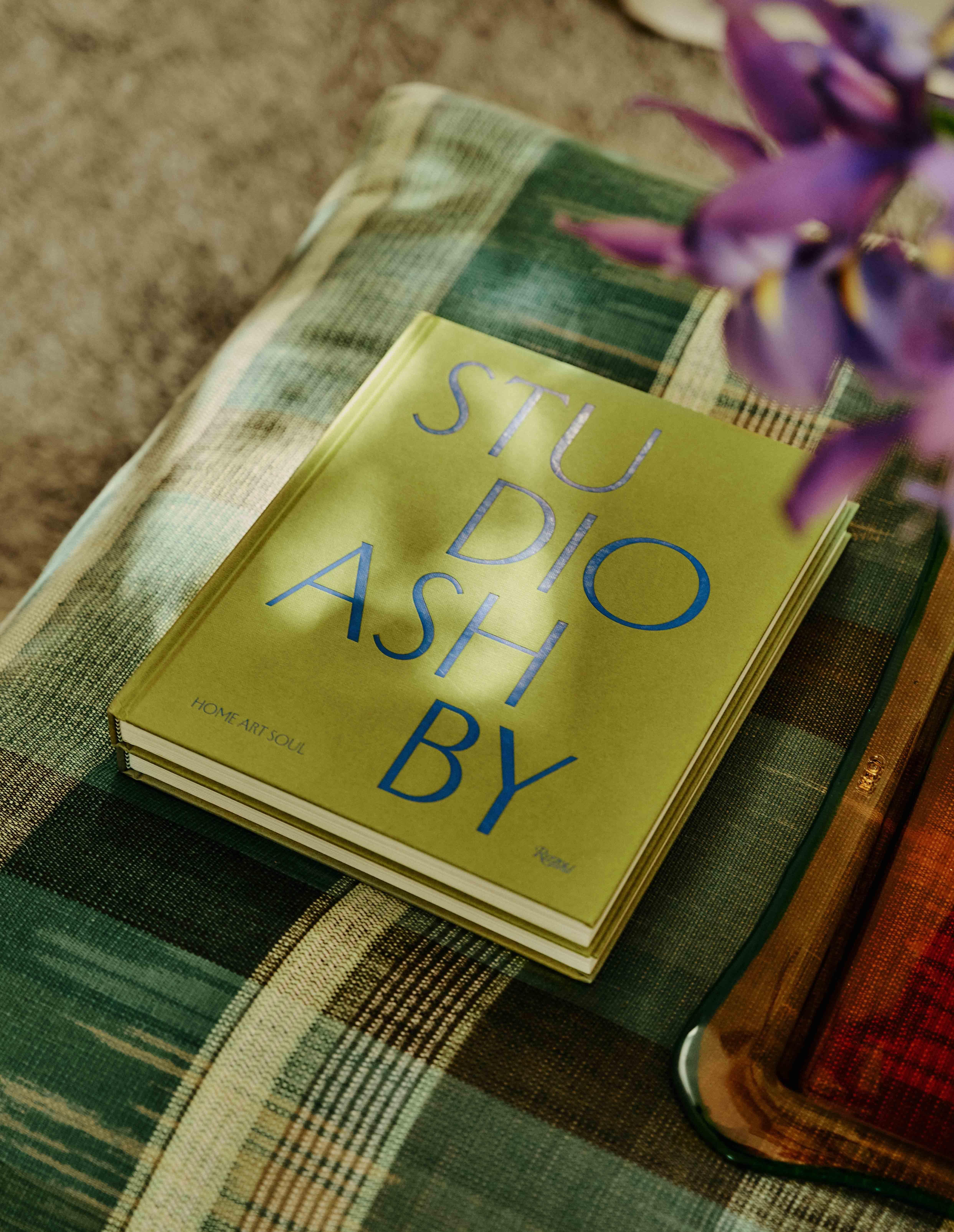 Tessuto L'ottomana Dash in Paloma di Sister by Studio A Ashby in vendita