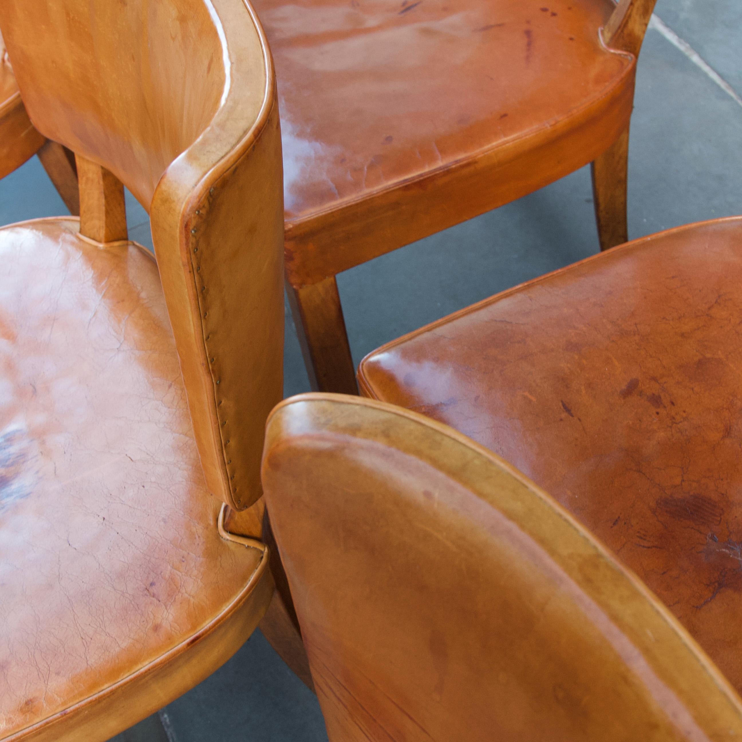 The Dining Chairs of Signe Persson-Melin In Distressed Condition In London, GB
