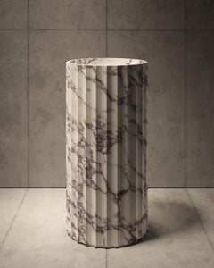 "Delfi" Pedestal Made in Arabescato Statuario by Pibamarmi