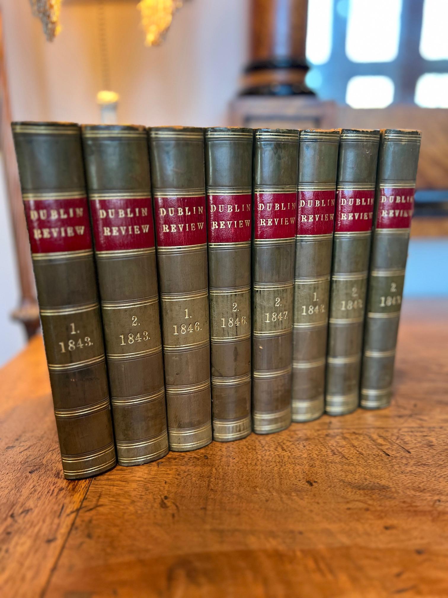 The Dublin Review, ensemble de périodiques reliés en cuir du début de l'époque victorienne, 8 volumes en vente 5