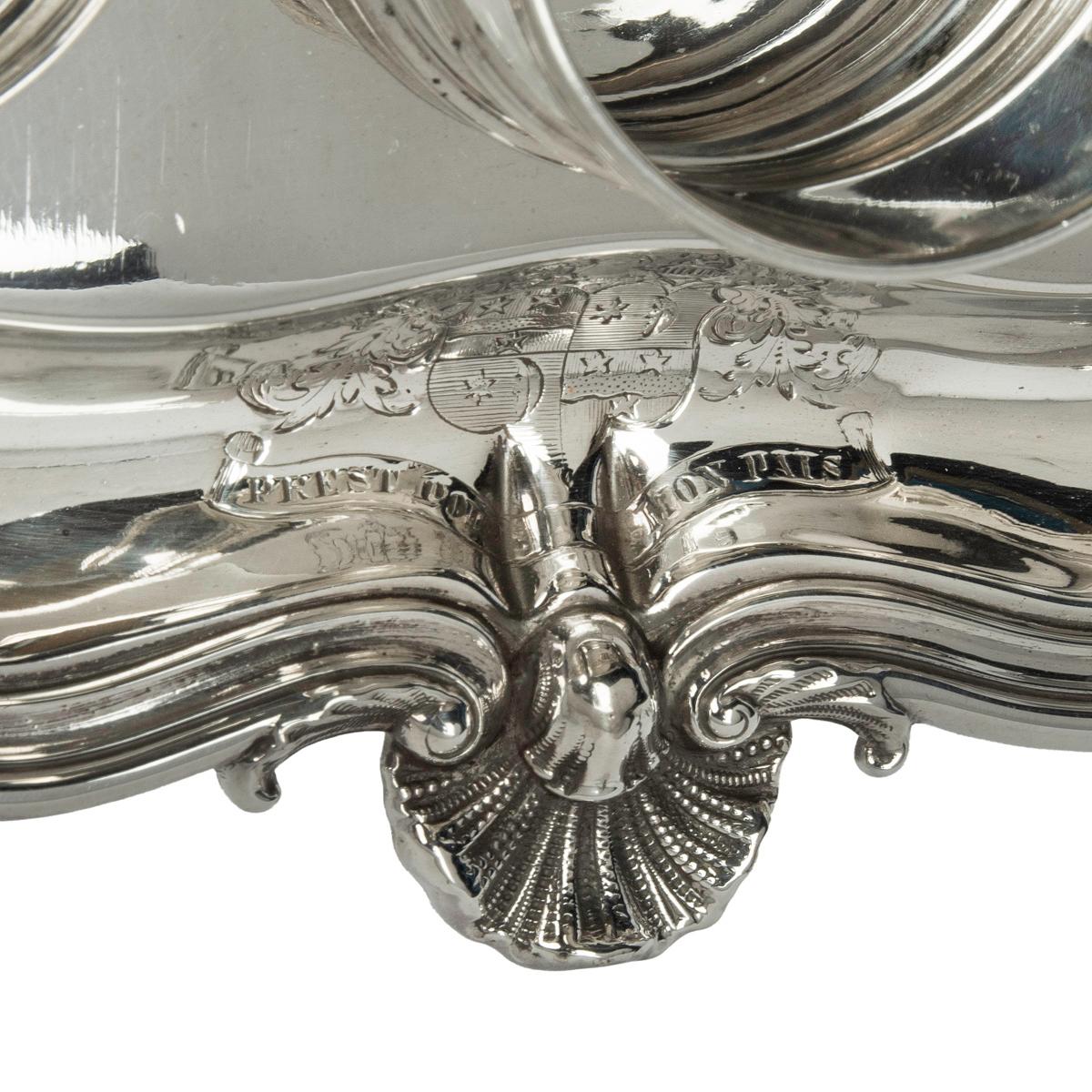 Il calamaio Rococò Revival in argento del generale Charles Nepean, risalente all'epoca vittoriana In condizioni buone in vendita a Lymington, Hampshire