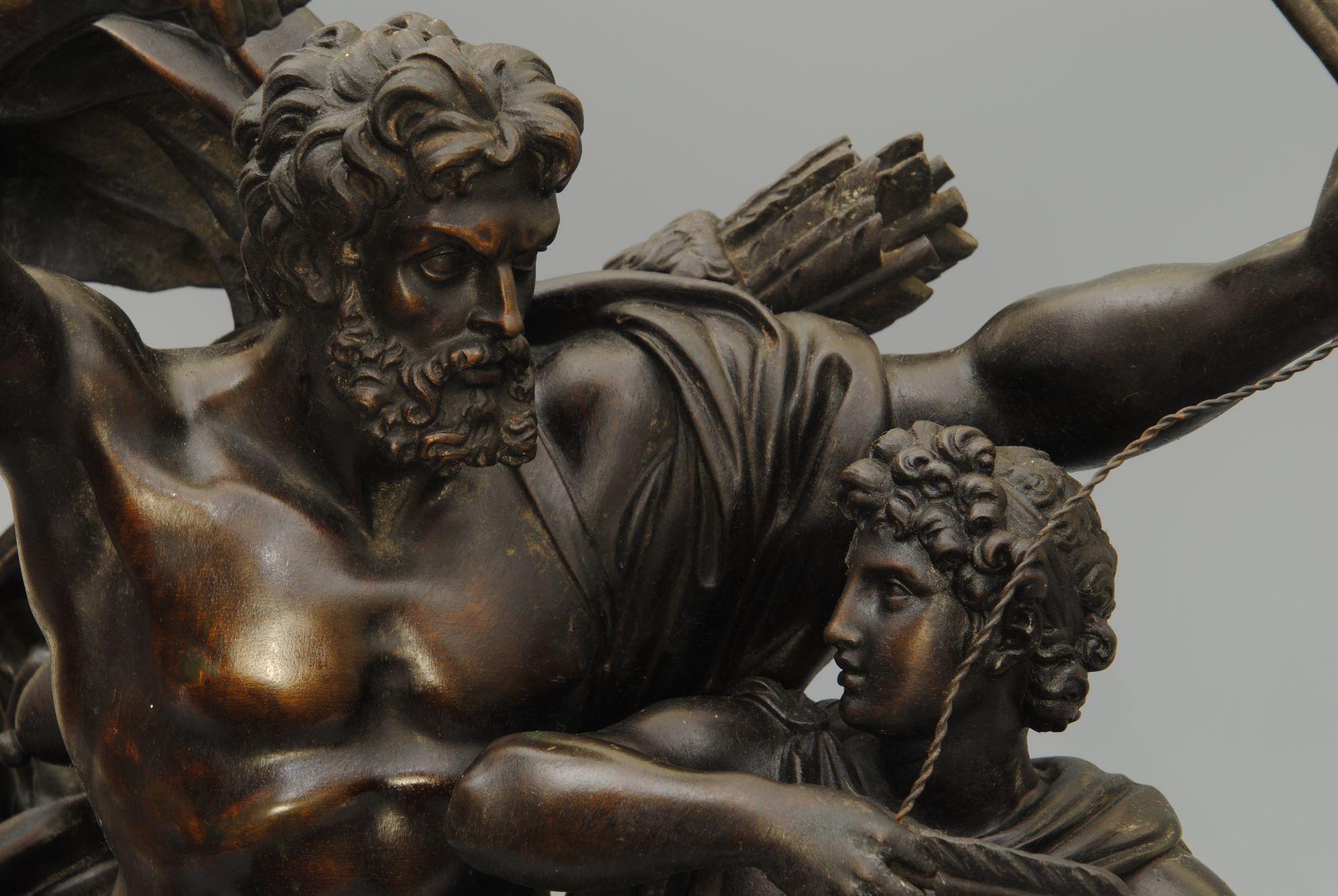 XIXe siècle L'éducation d'Achille, un groupe en bronze d'après Francois Rude