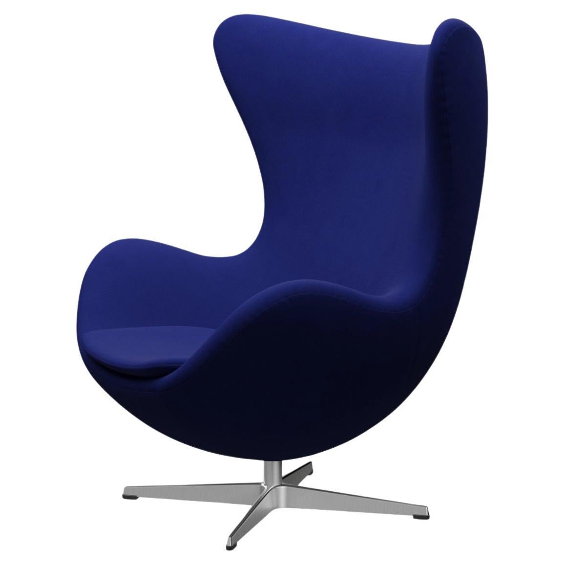 Mid-Century Modern The Egg chair by Arne Jacobsen for Fritz Hansen, Blue, Denmark, 1958, 2000s. For Sale