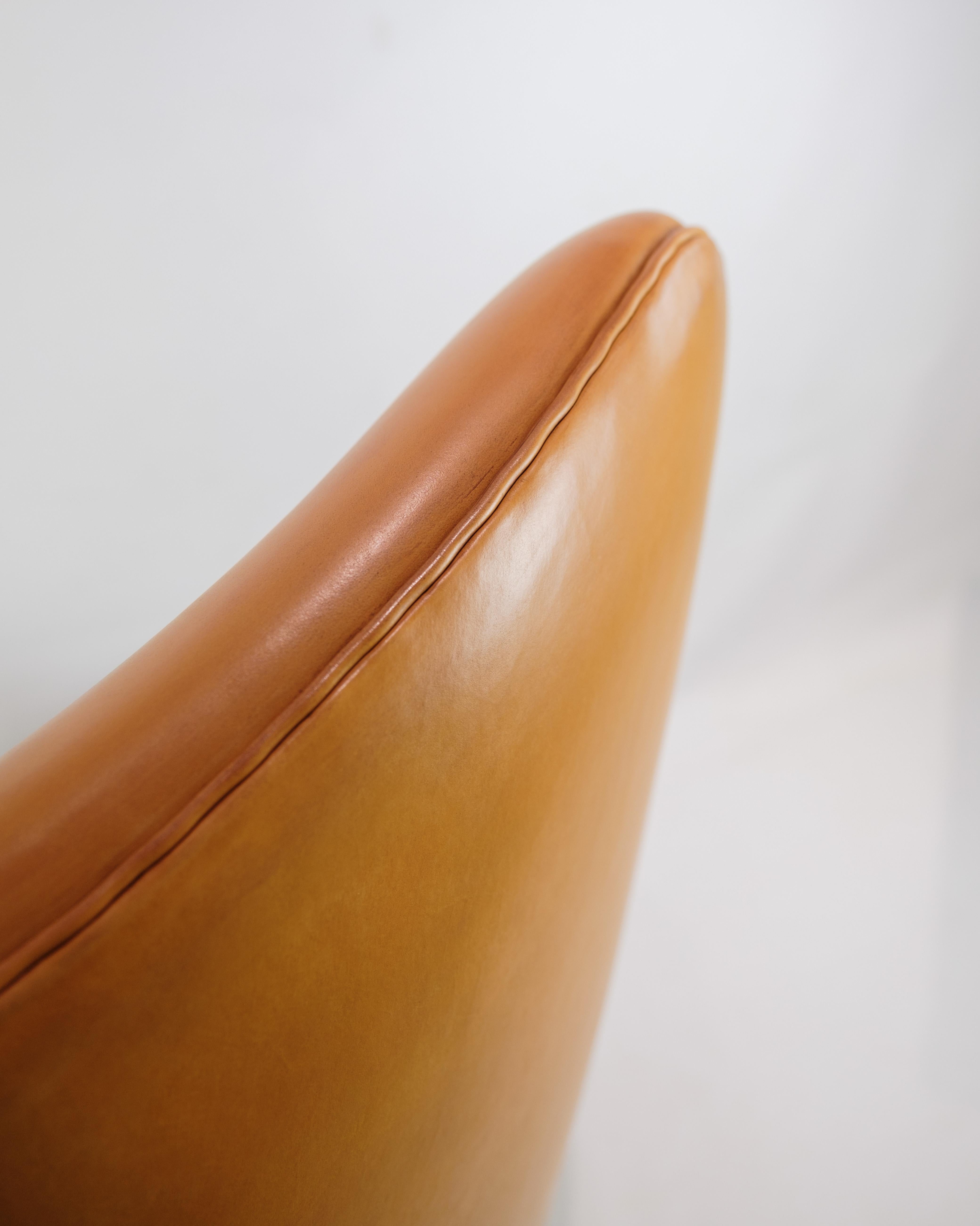 Contemporary The Egg Model 3316 Made In Cognac Elegance Leather By Arne Jacobsen From 2000s For Sale