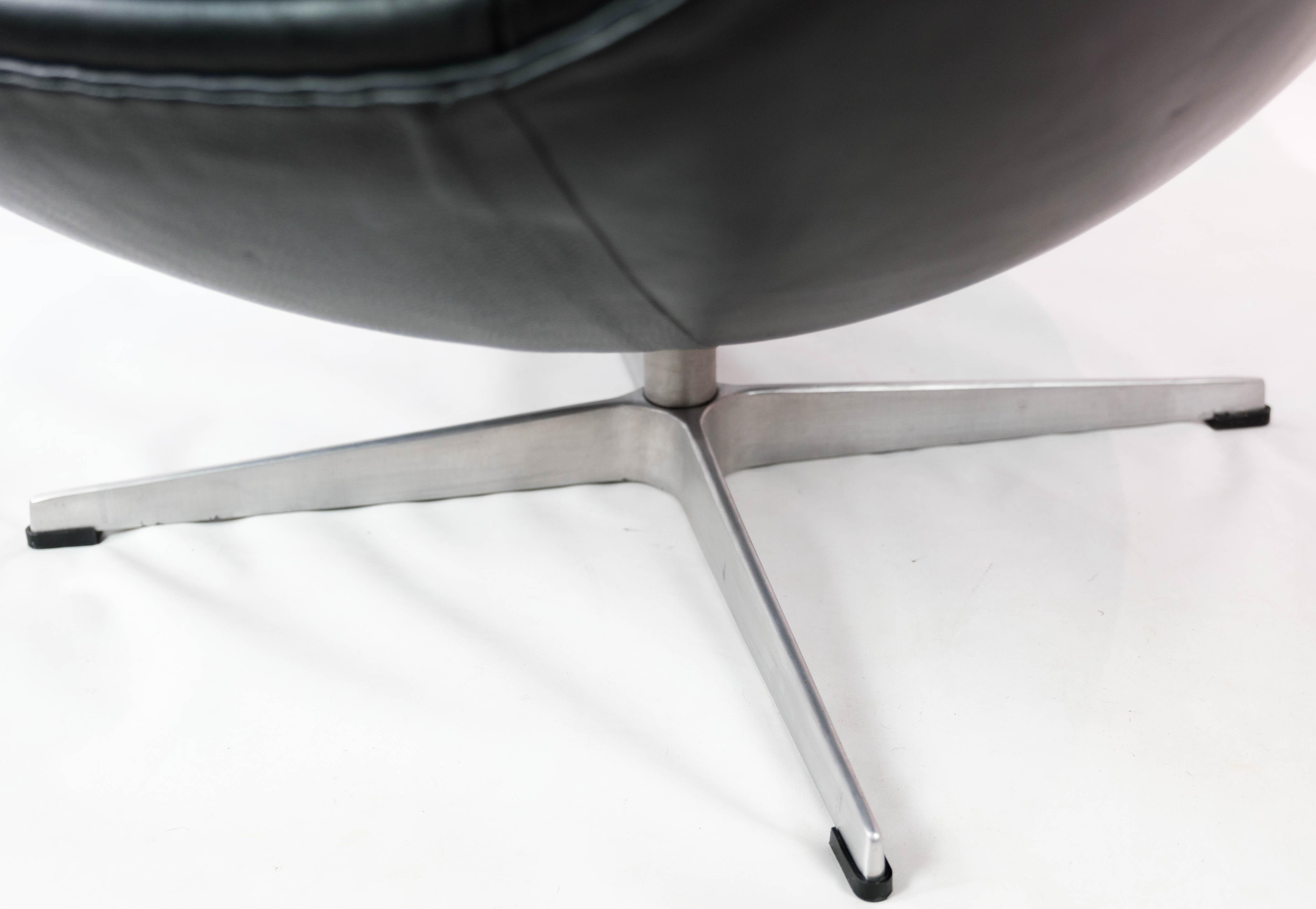 Metal The Egg Model 3316 By Arne Jacobsen & Fritz Hansen From 2001 For Sale