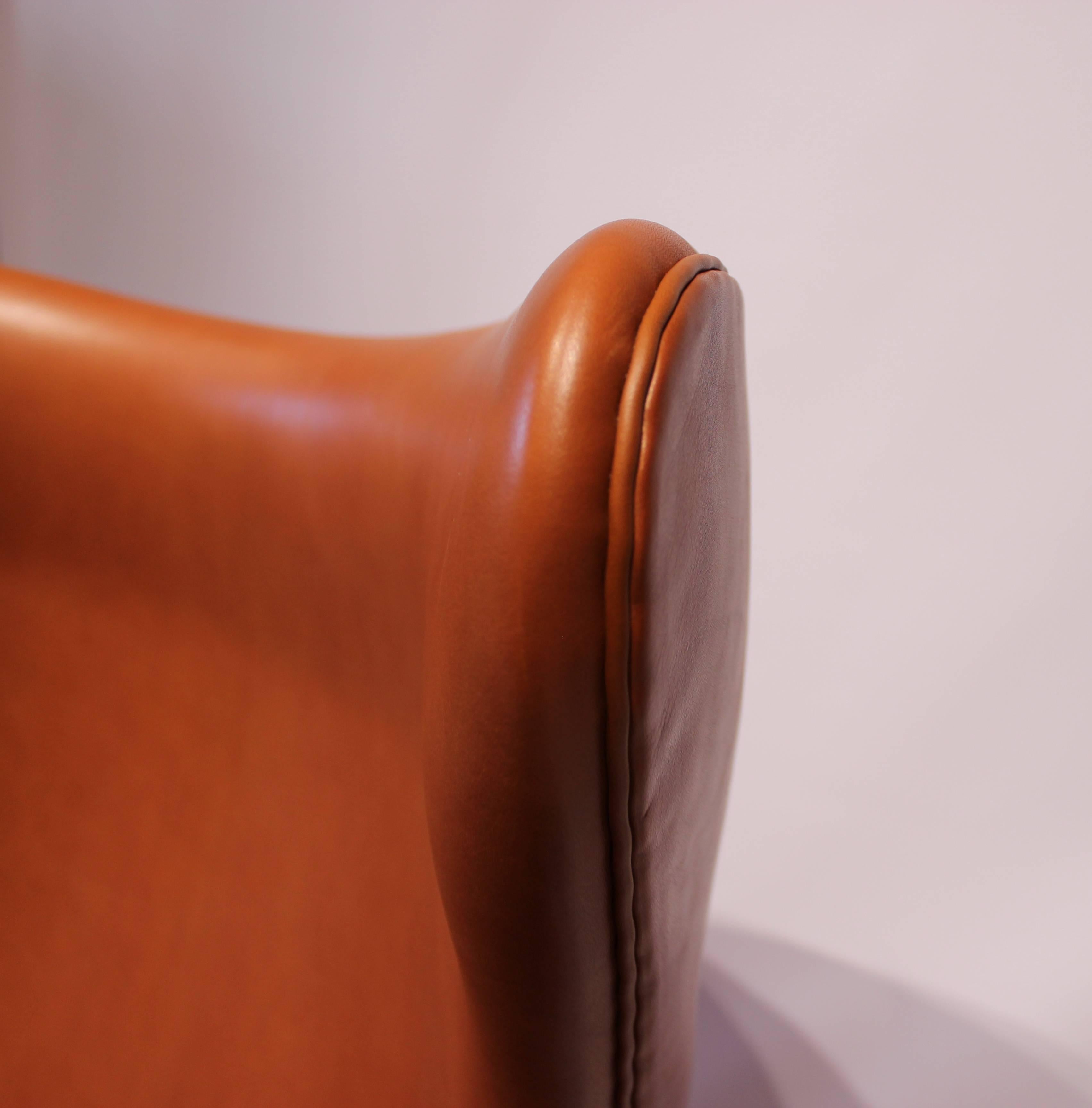 Contemporary The Egg, Model 3316, Cognac Leather by Arne Jacobsen and Fritz Hansen