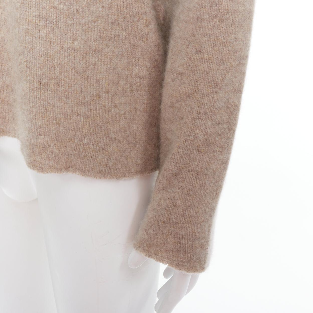 THE ELDER STATESMEN 100% cashmere oatmeal brown loose sweater S
Reference: CNLE/A00313
Brand: The Elder Statesmen
Material: 100% Cashmere
Color: Brown
Pattern: Solid
Closure: Pullover
Extra Details: Relaxed drop shoulder fit.
Made in: United