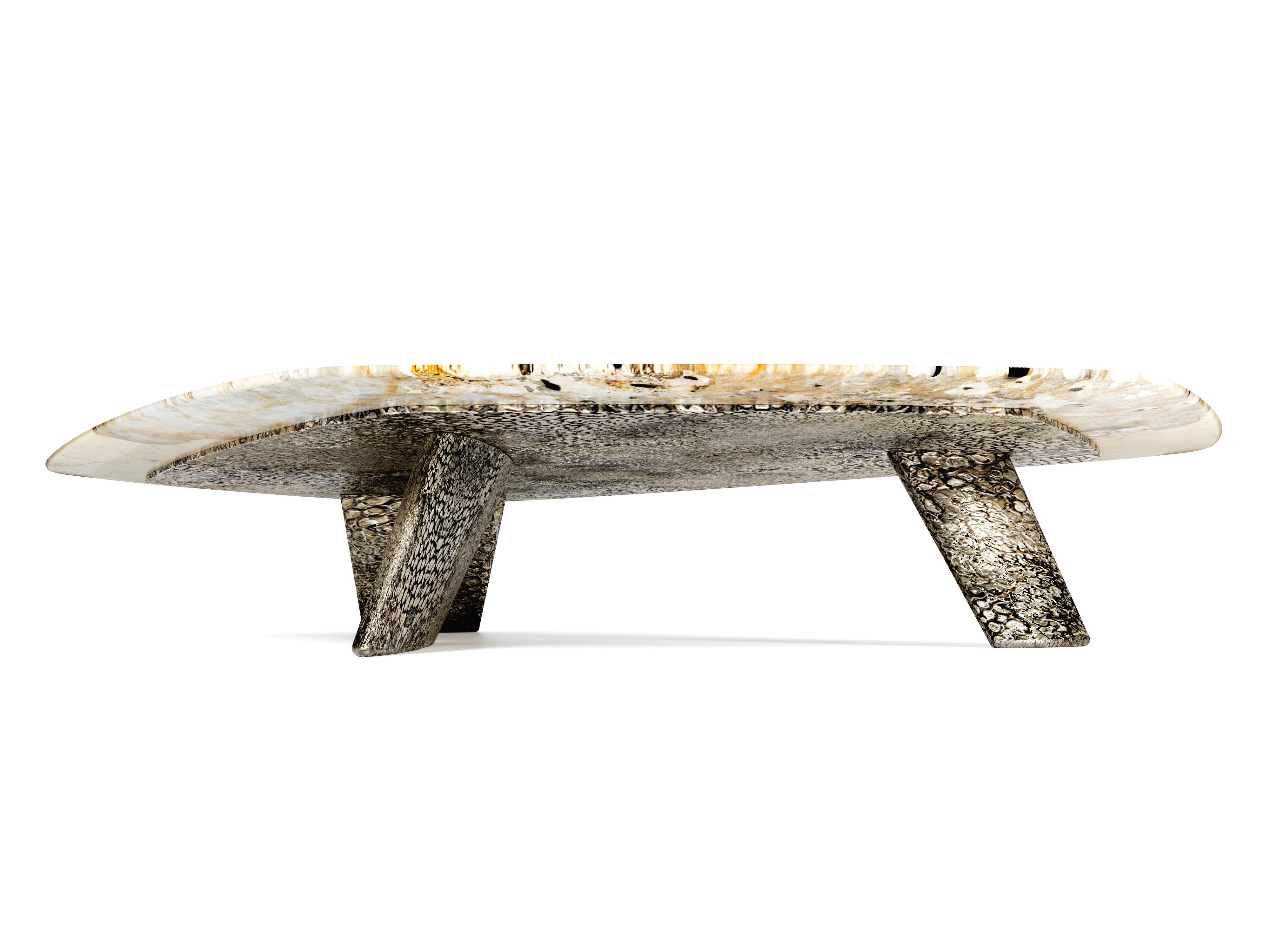 The elements III coffee table by Grzegorz Majka
Edition 1 of 1
Dimensions: D 121 x W 150 x H 33 cm
Materials: Marble, solid stainless steel plate in brushed finish

The Elements III is one of a kind and one of the series of various coffee
