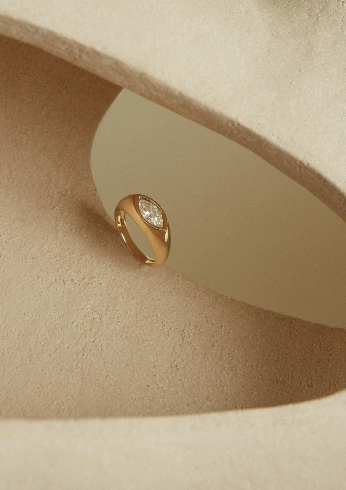 For Sale:  The Eloise 14k Solid Yellow Gold Marquise Diamond 1CW 4