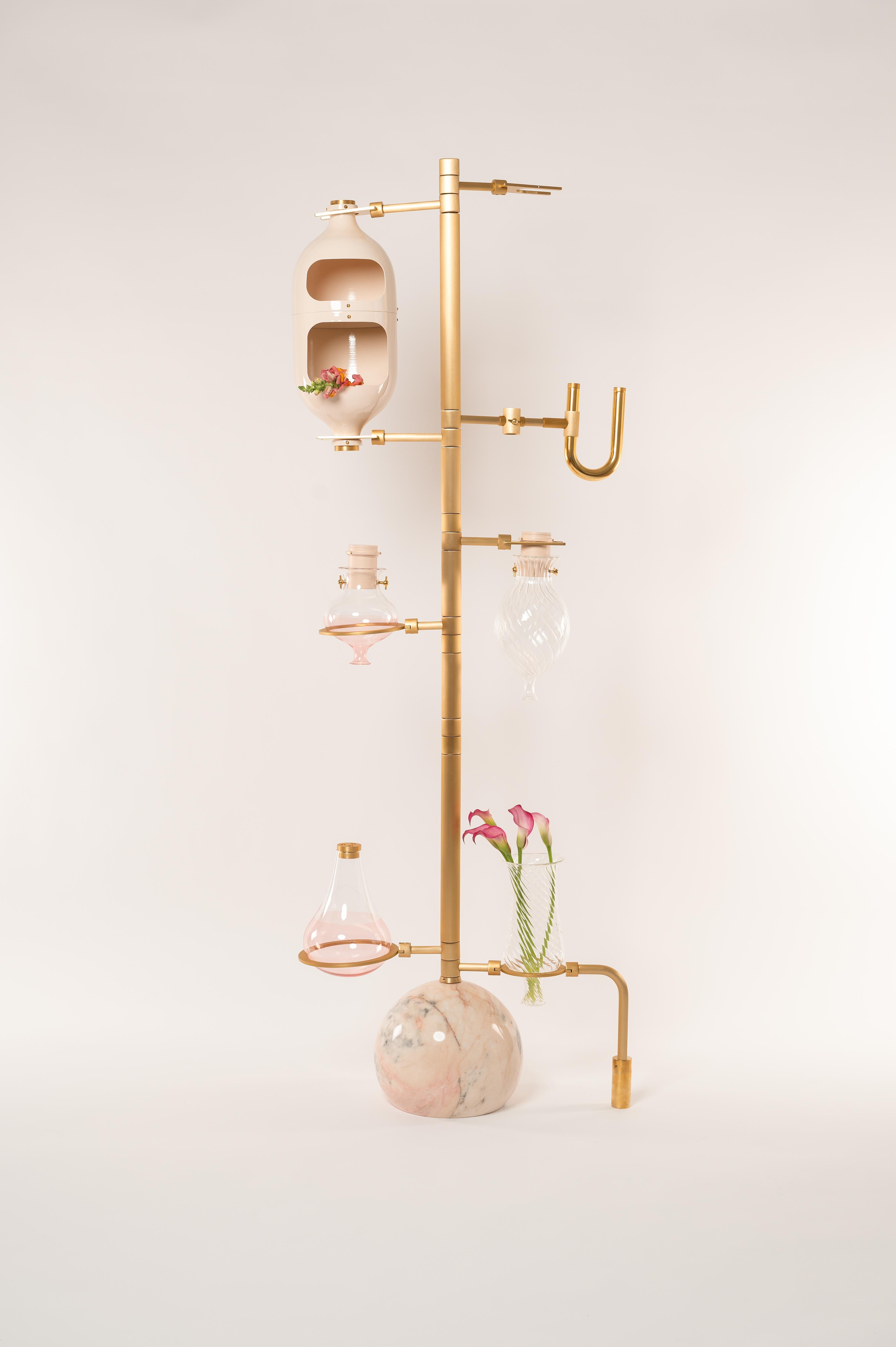 Lampe de laboratoire sculpturale beige émotionnel de Hania Jneid en vente 1