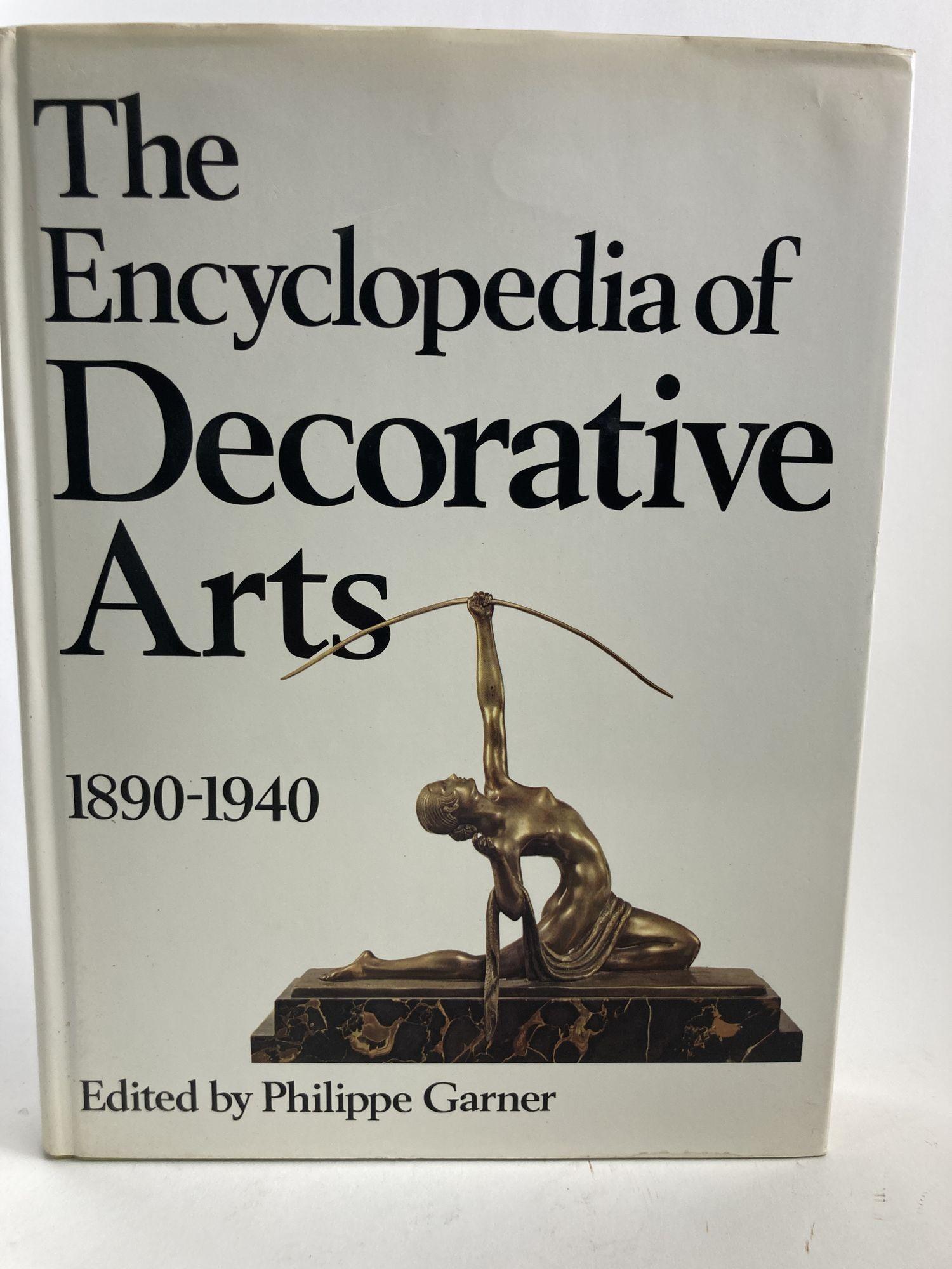 Encyclopedia of Decorative Arts, 1890-1940 1st Edition 1978 For Sale 12