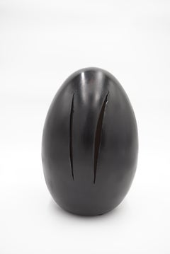 Lampade da tavolo scultoree in ceramica nera End of God, omaggio a Lucio Fontana