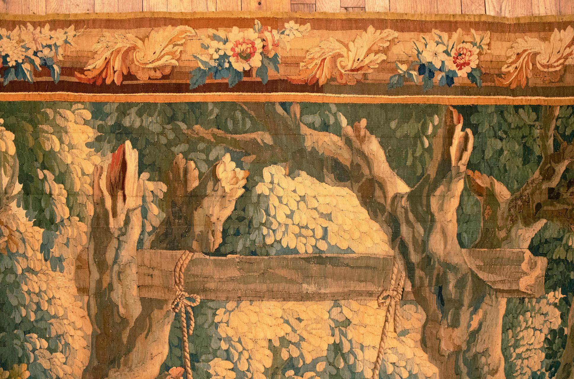 The end of the 17th Century French Rustic & Romantic Tapestry For Sale 3