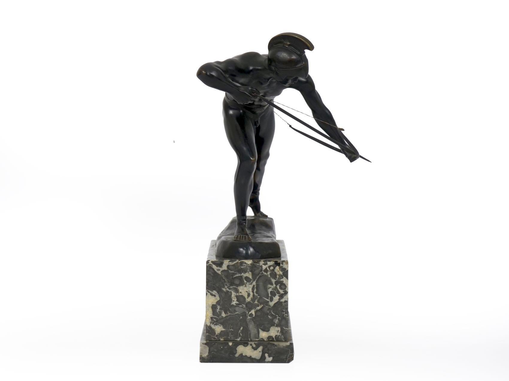 Der Feind unter der Art-Déco-Bronzeskulptur eines Bogenschützen von Otto Schmidt-Hofer 9