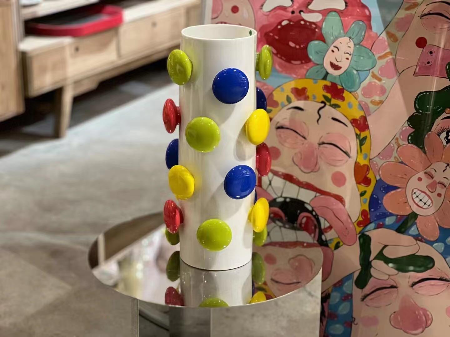 Chinois Vase en céramique à boules de couleur blanche Quantum étincelante de Hua Wang en vente