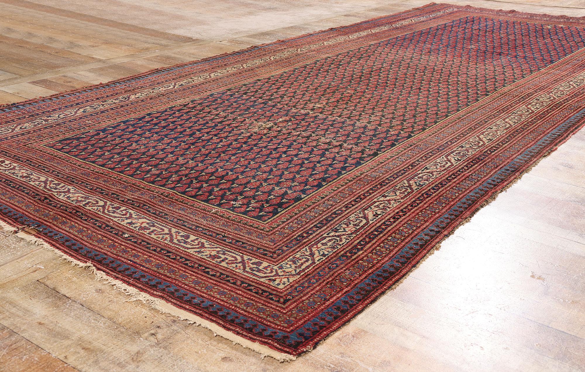 Die ewige Blüte: Persischer Malayer-Teppich des späten 19. Jahrhunderts mit entspannter Raffinesse (Handgeknüpft) im Angebot