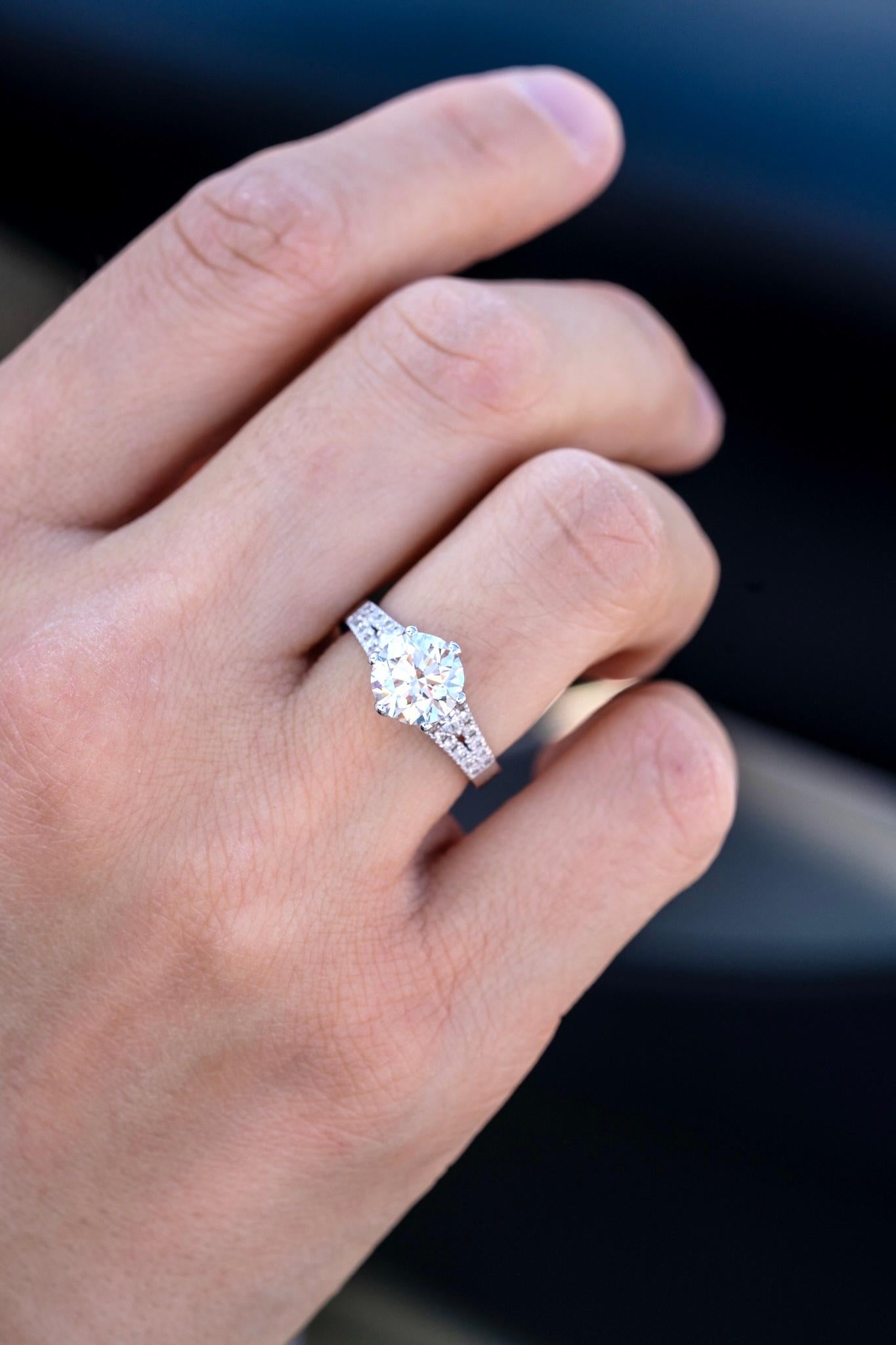 En vente :  La bague de fiançailles Evermore 6