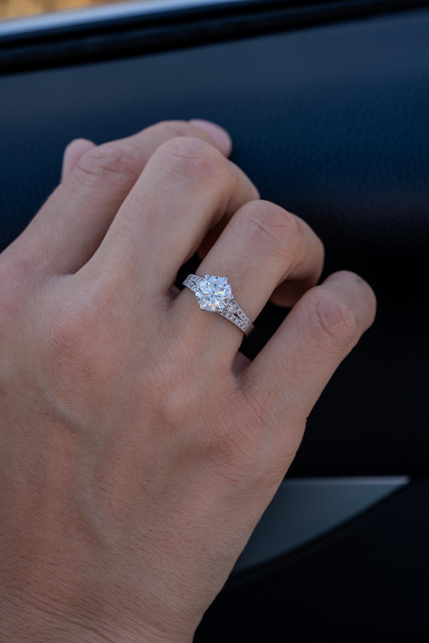 En vente :  La bague de fiançailles Evermore 7