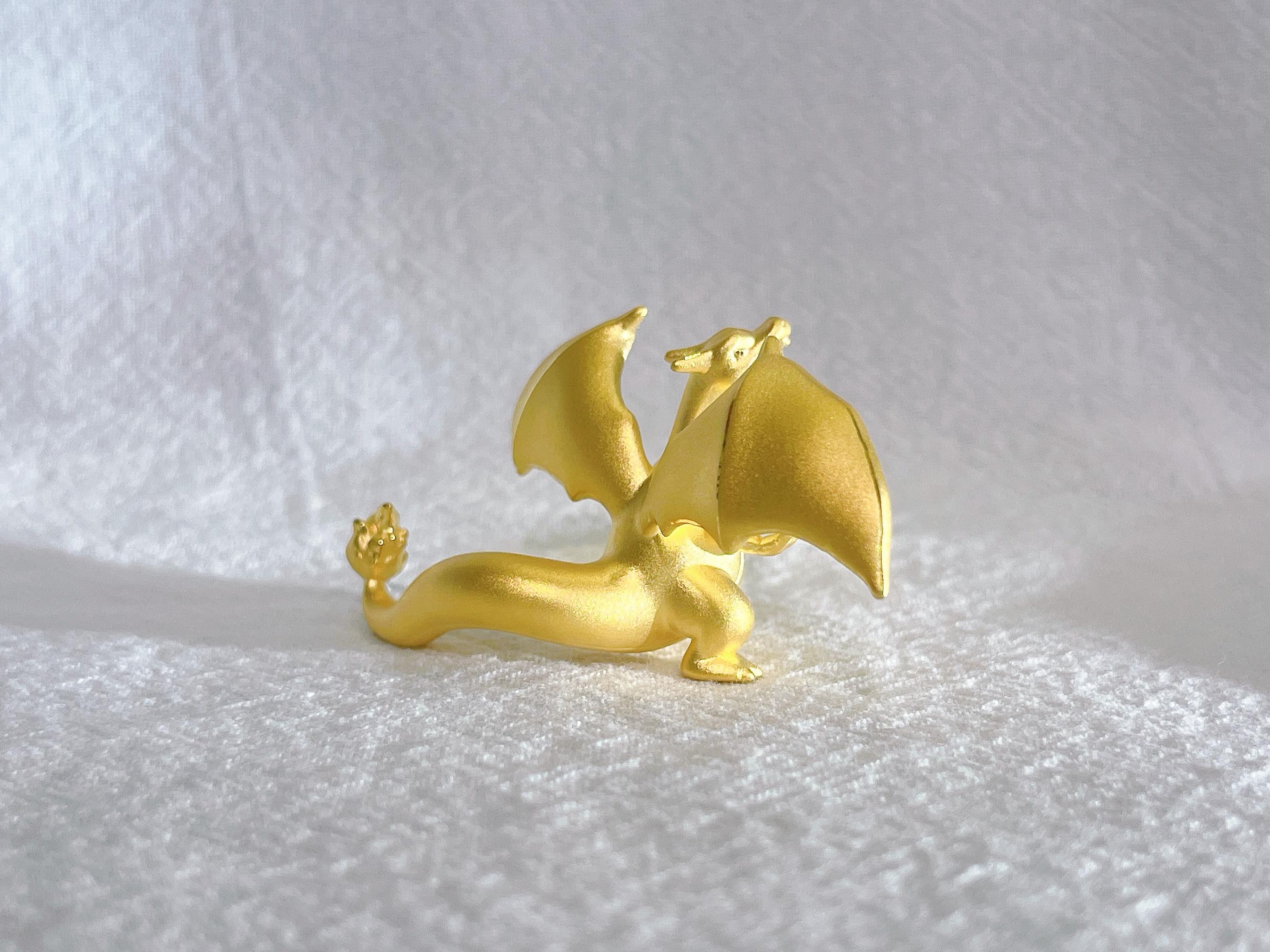 El Exquisito Charizard En Oro Amarillo De 24 Quilates en Nuevo estado para la venta en Macau, MO