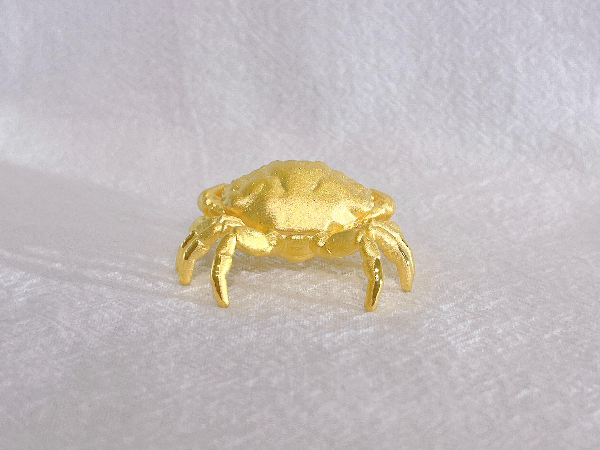 Die exquisite Krabbe in 24 Karat Gelbgold im Angebot 1