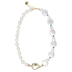 Collana con smeraldo e perle placcata in oro The Eye