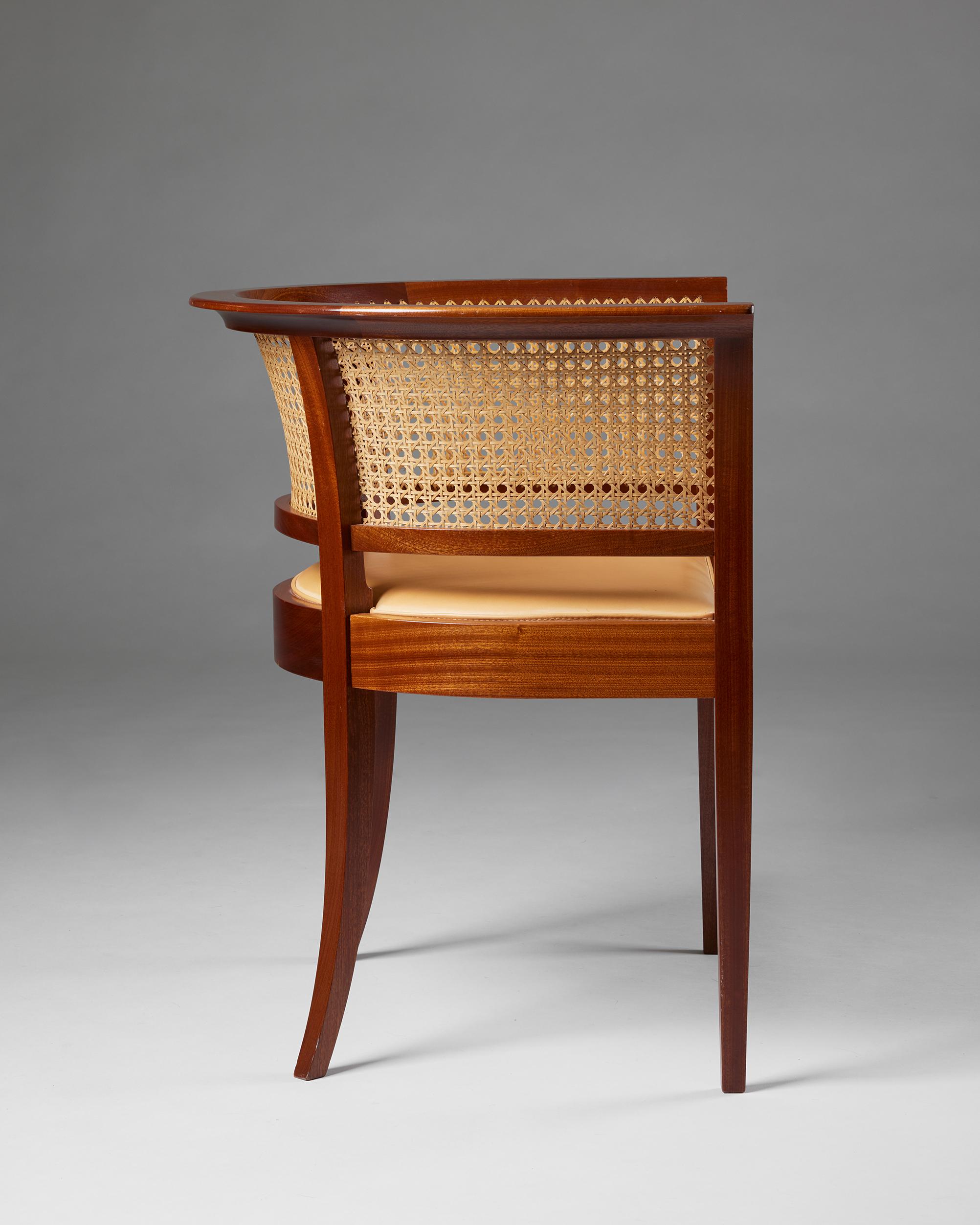‘The Faaborg Chair’ designed by Kaare Klint for Rud. Rasmussen Cabinetmakers  In Good Condition For Sale In Stockholm, SE