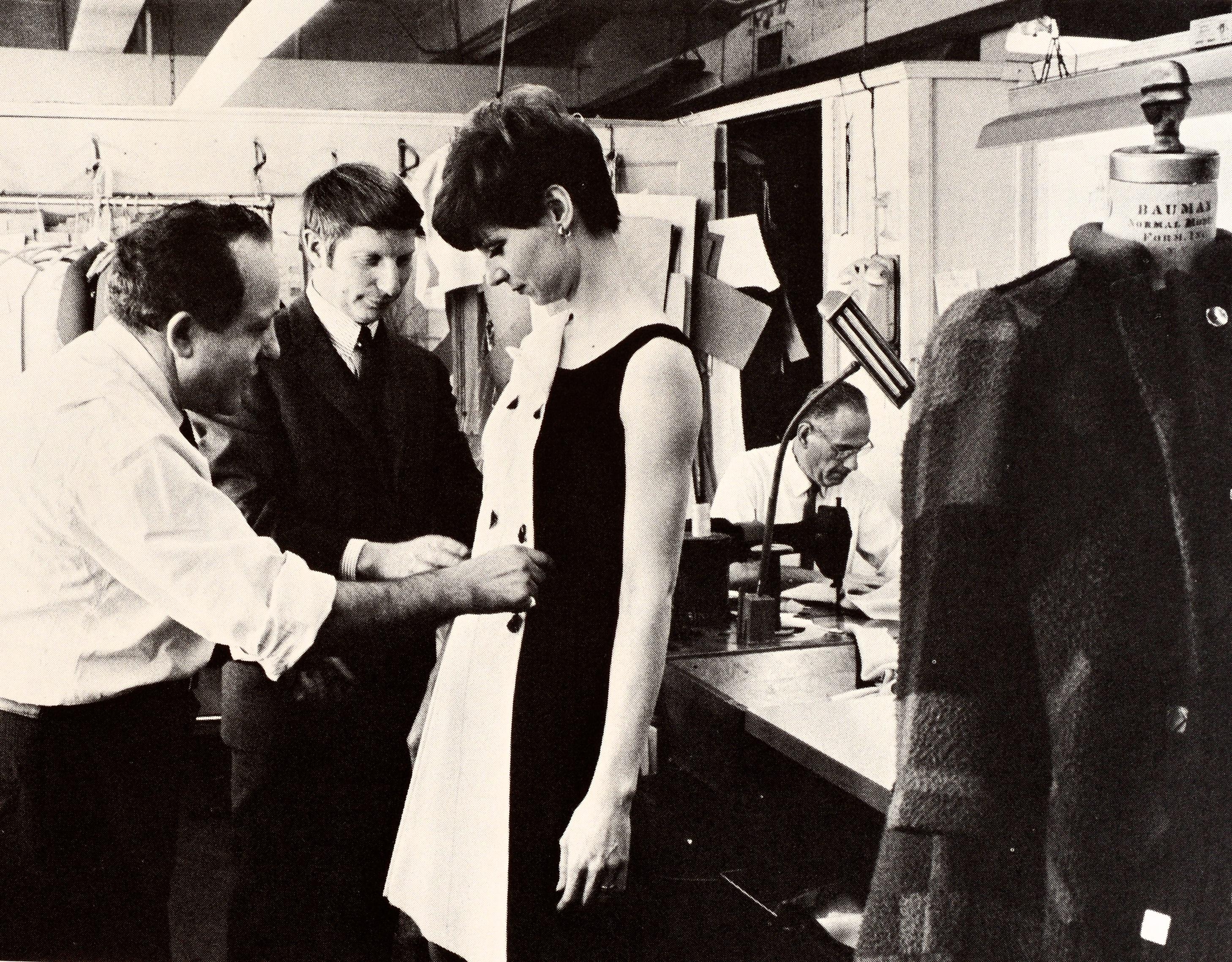 The Fashion Makers, A Photographic Record von Walter Vecchio, 1. im Angebot 6