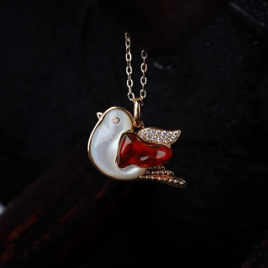 The Fat Pigeon - Fire Opal Diamond Pendant 18K Yellow Gold Adorable Bird Necklac In New Condition In Suwanee, GA