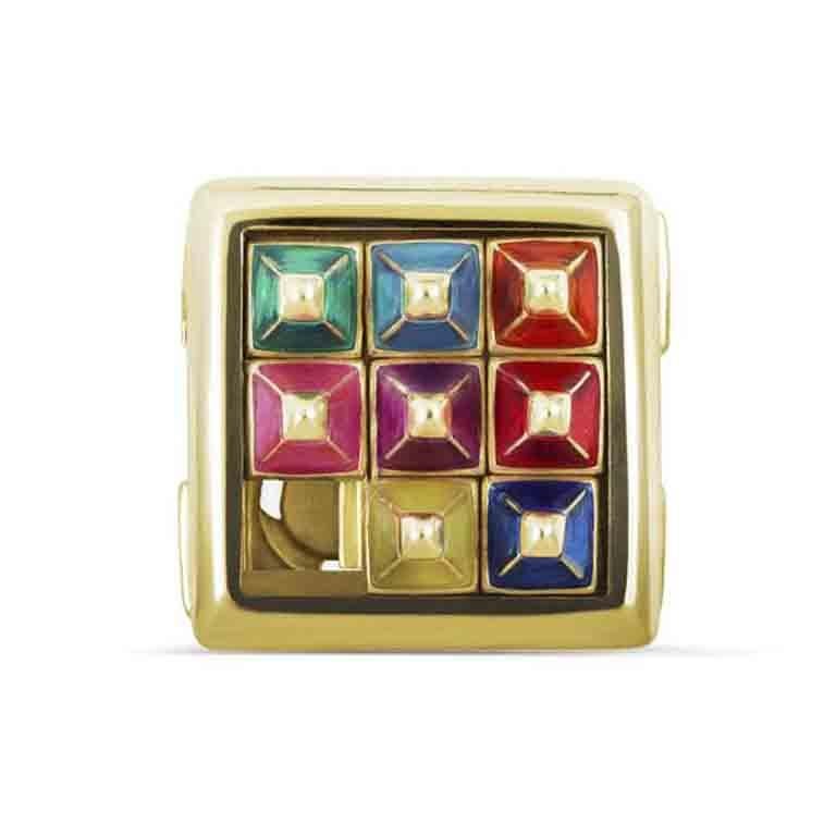 This fidget kinetic ring is truly a labour of love to create a wearable jewel with moving pieces.  It's addictive that you want to play with it, to fidget with it.  It was inspired by a child hood game where you slid around in a square some jumbled