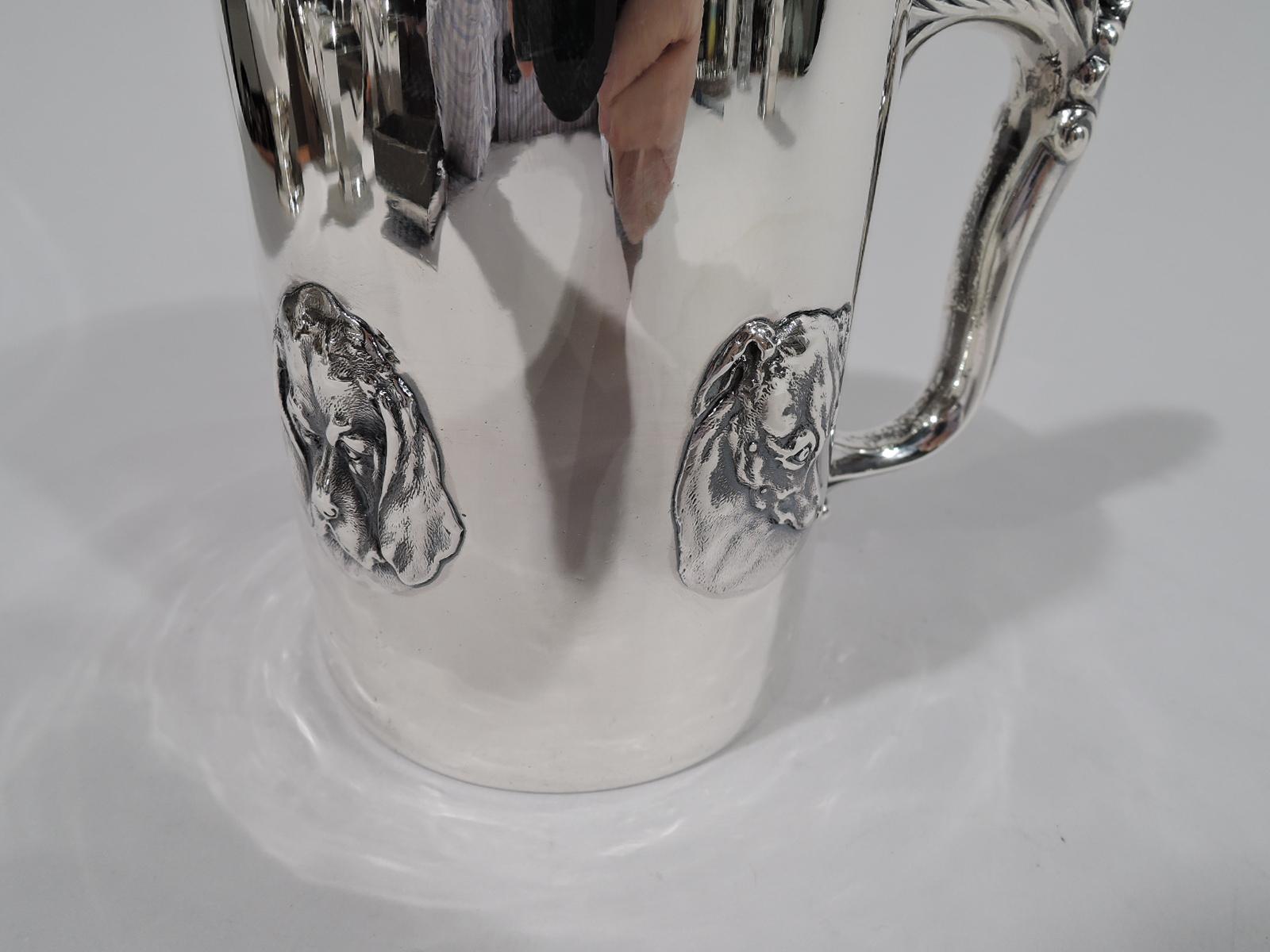 Fido Mug, Antique Gorham Sterling Silver Baby Cup with Canine Medley In Excellent Condition In New York, NY