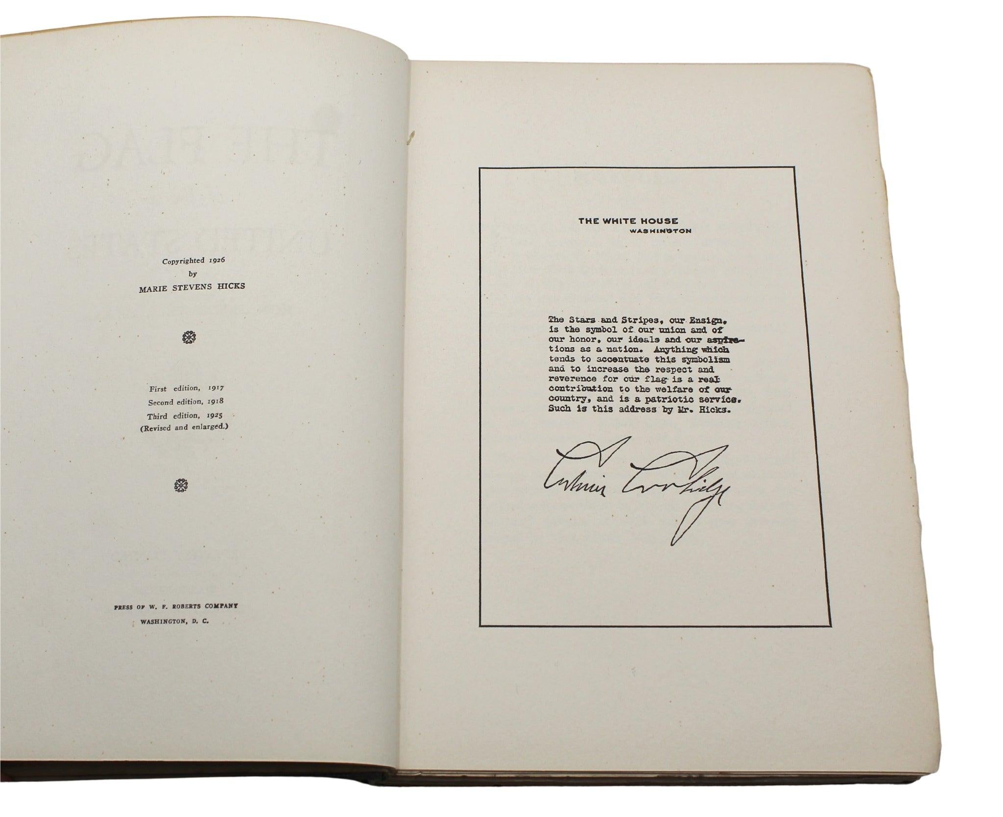 Arts and Crafts Le drapeau des États-Unis par Hon. Frederick C. Hicks, troisième édition, 1926 en vente