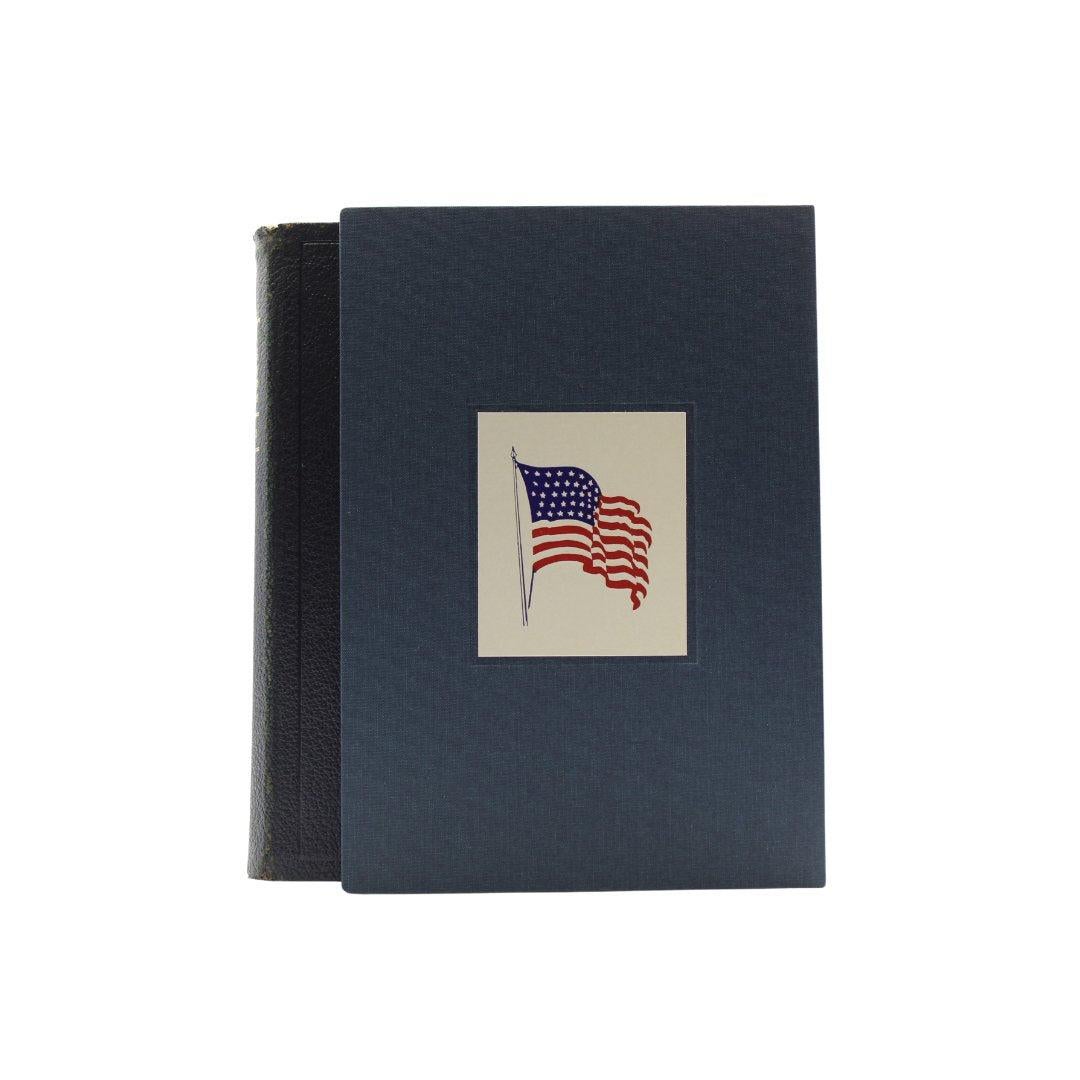 Tissu Le drapeau des États-Unis par Hon. Frederick C. Hicks, troisième édition, 1926 en vente