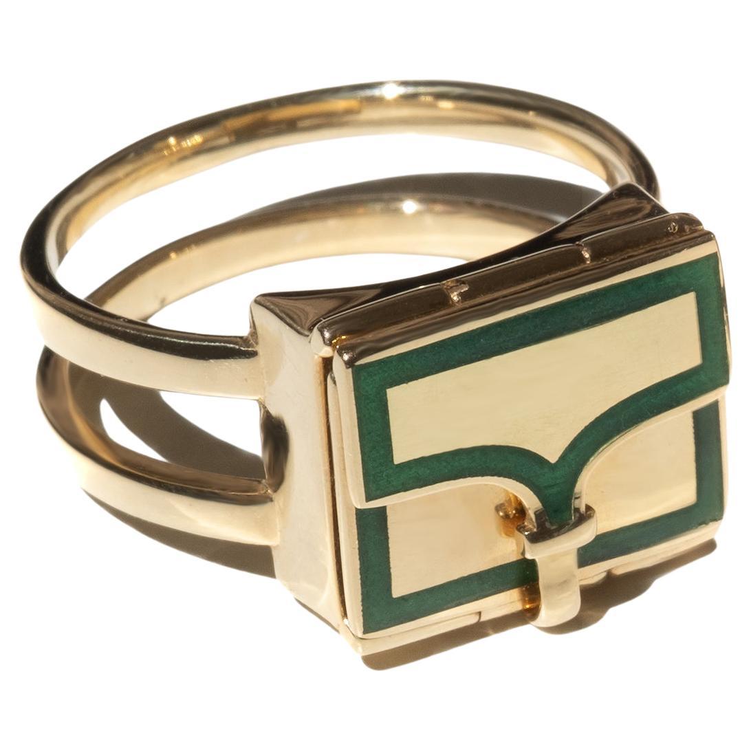 The Fleur Fairfax Book Ring in 18ct Gold and Enamel - Serpentine Green US 5.75 For Sale
