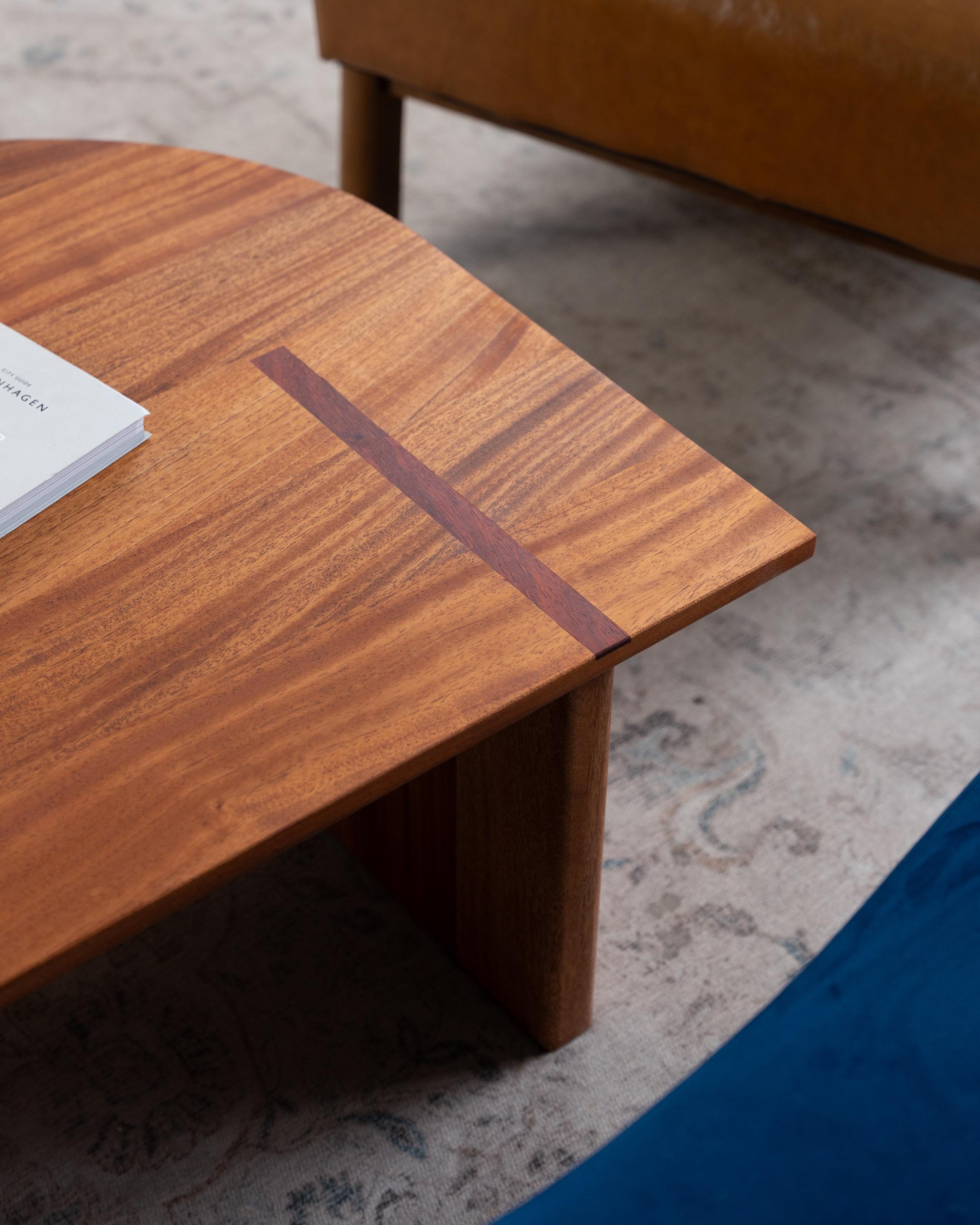 Mid-Century Modern The Flow Table by Redline Design For Sale