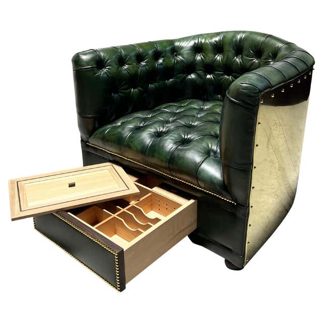 Our Signature Hooded Porters Chair For Sale at 1stDibs | hooded chair ...