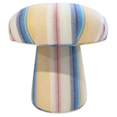 Le pouf champignon FORSYTH en Chiarastella Cattana Lys
