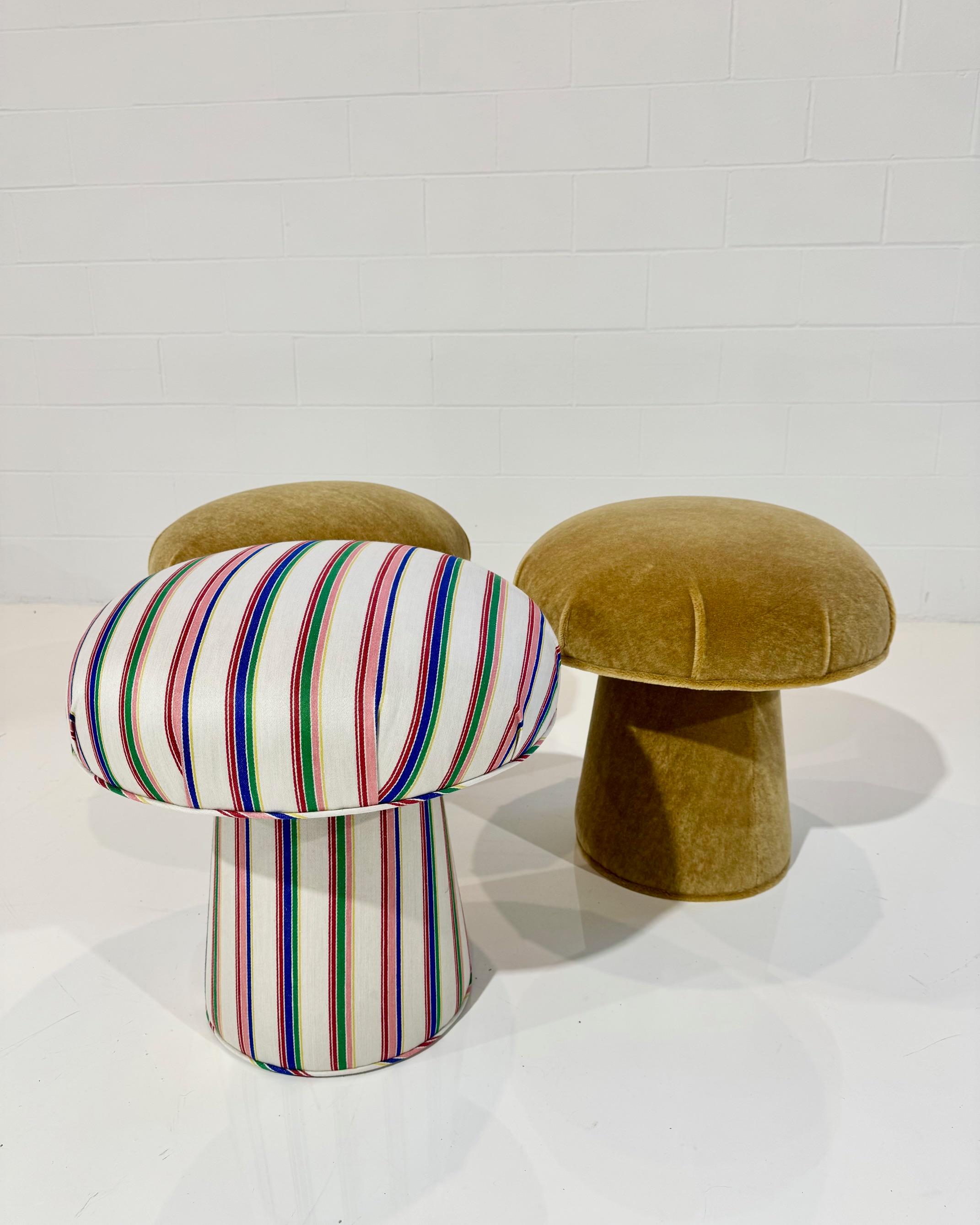 XXIe siècle et contemporain Le pouf à champignons FORSYTH en Chiarastella Cattana Raso 121 Riga Gea en vente